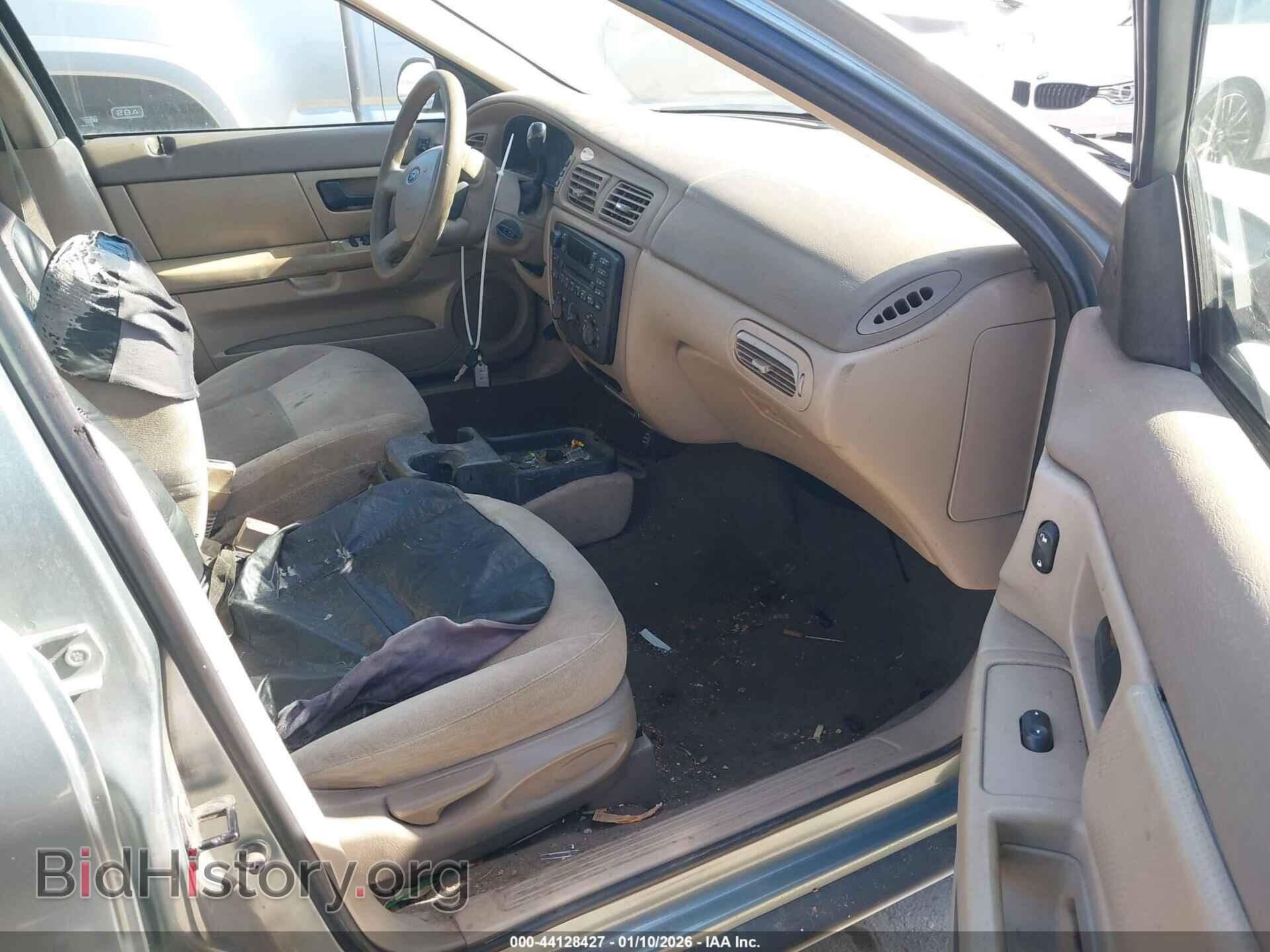 2005 FORD TAURUS - VIN: 1FAFP53U15A272940 - Фото 5