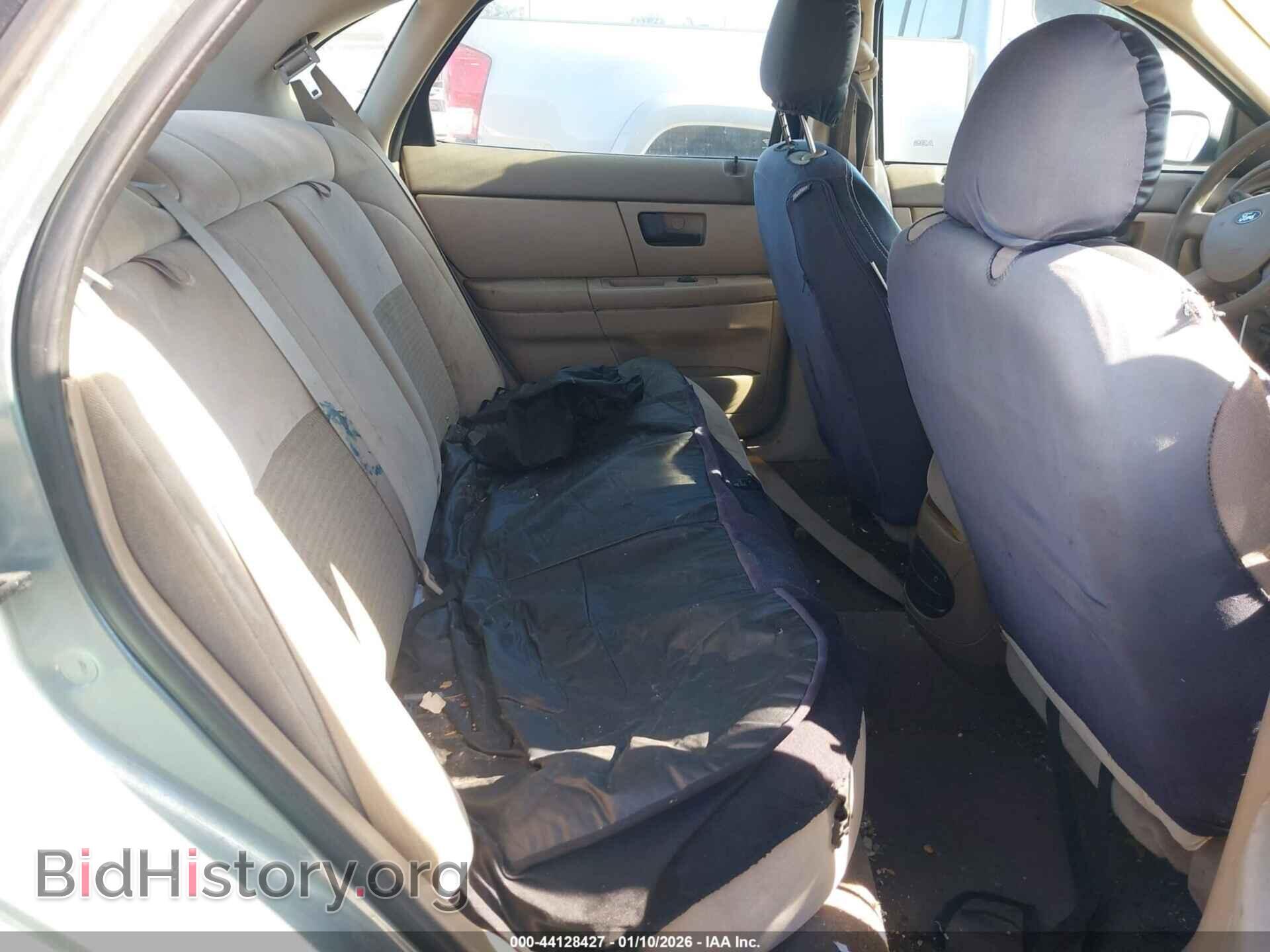 2005 FORD TAURUS - VIN: 1FAFP53U15A272940 - Фото 8
