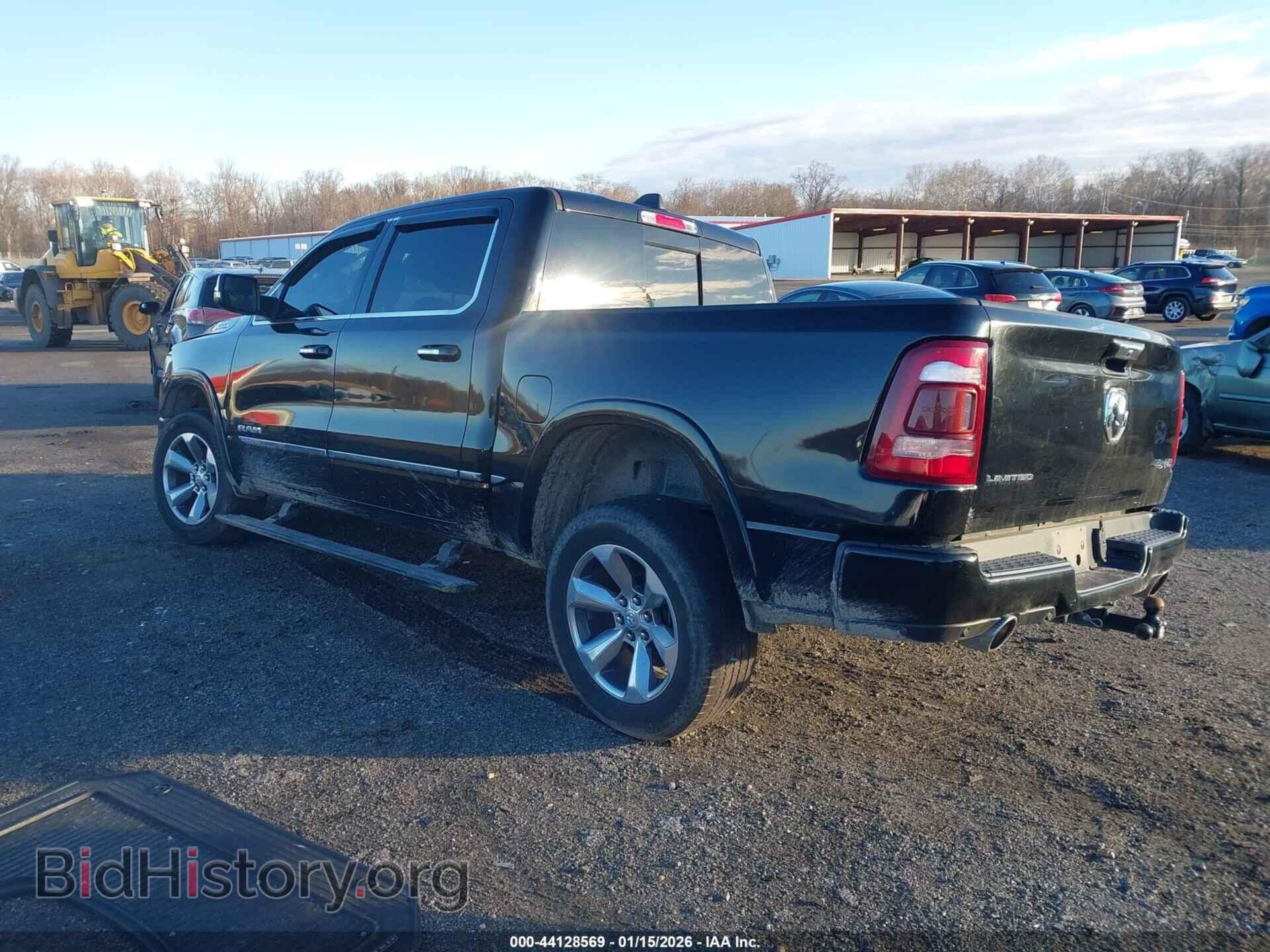 2019 RAM 1500 - VIN: 1C6SRFHT8KN619832 - Фото 3