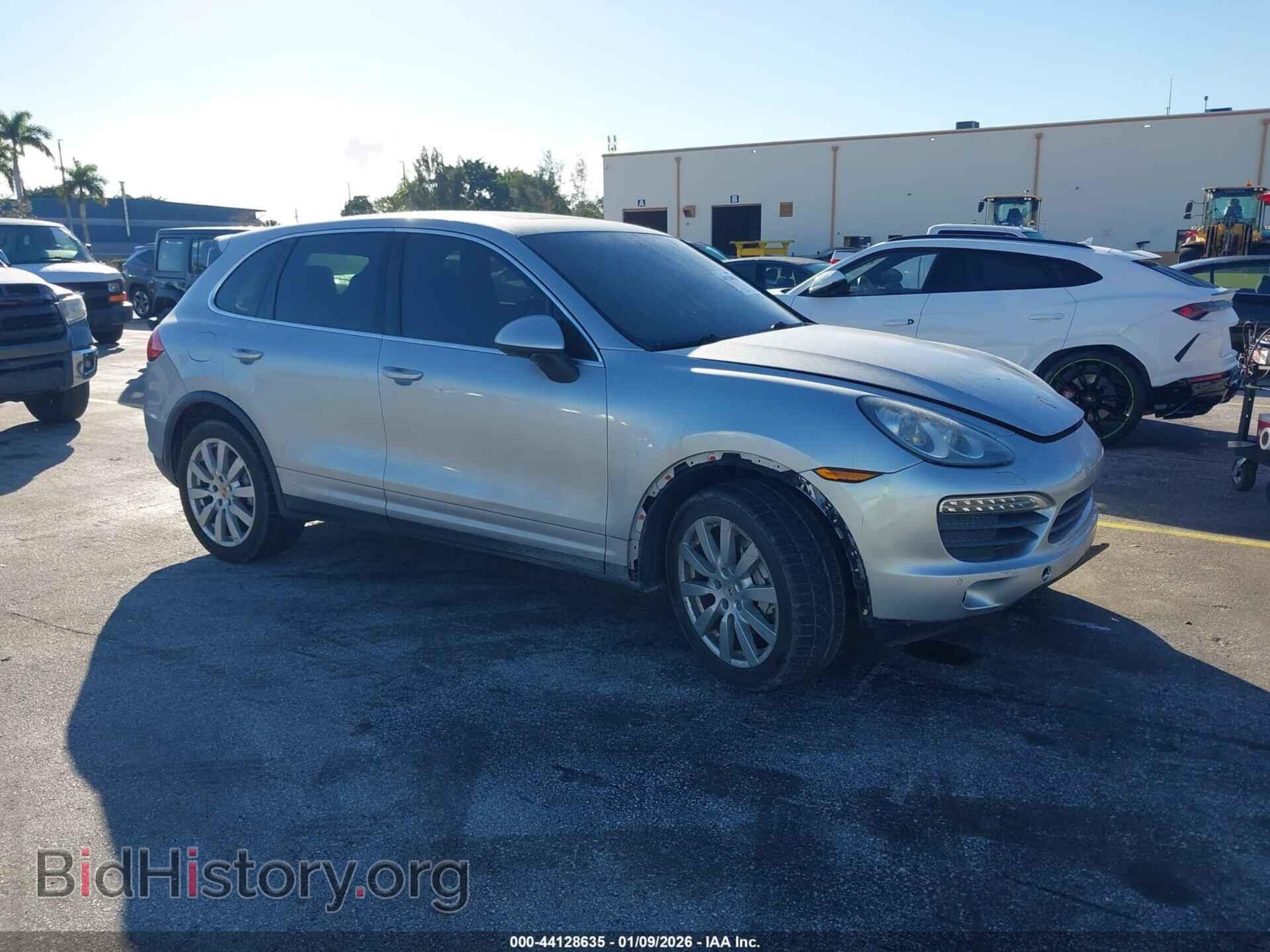 Photo WP1AB2A26CLA51577 - PORSCHE CAYENNE 2012