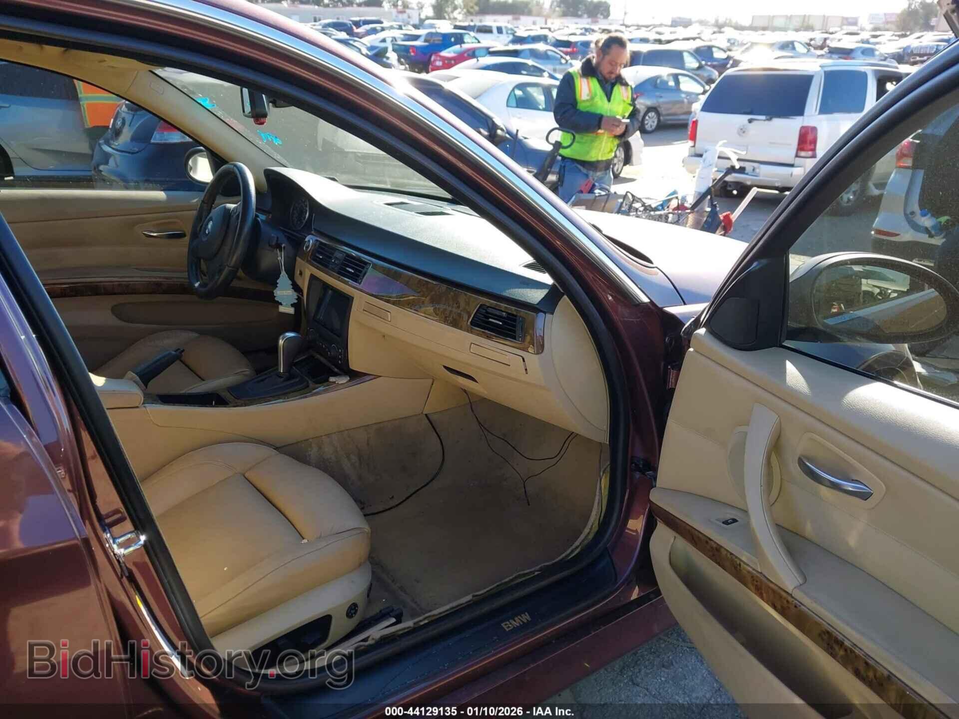 2006 BMW 330I - VIN: WBAVB33526PS18267 - Фото 5