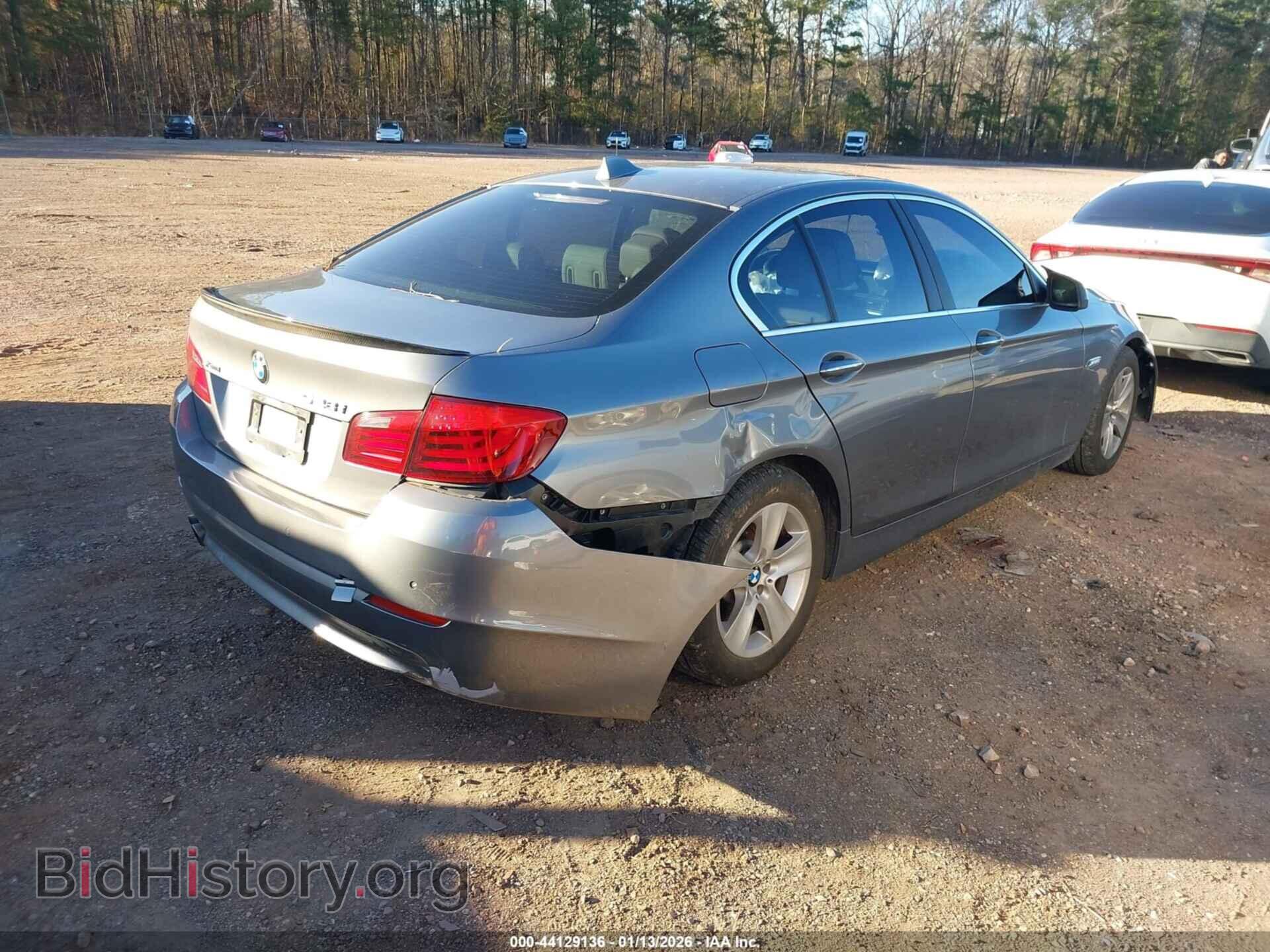 2013 BMW 528I - VIN: WBAXH5C59DDW12267 - Фото 4