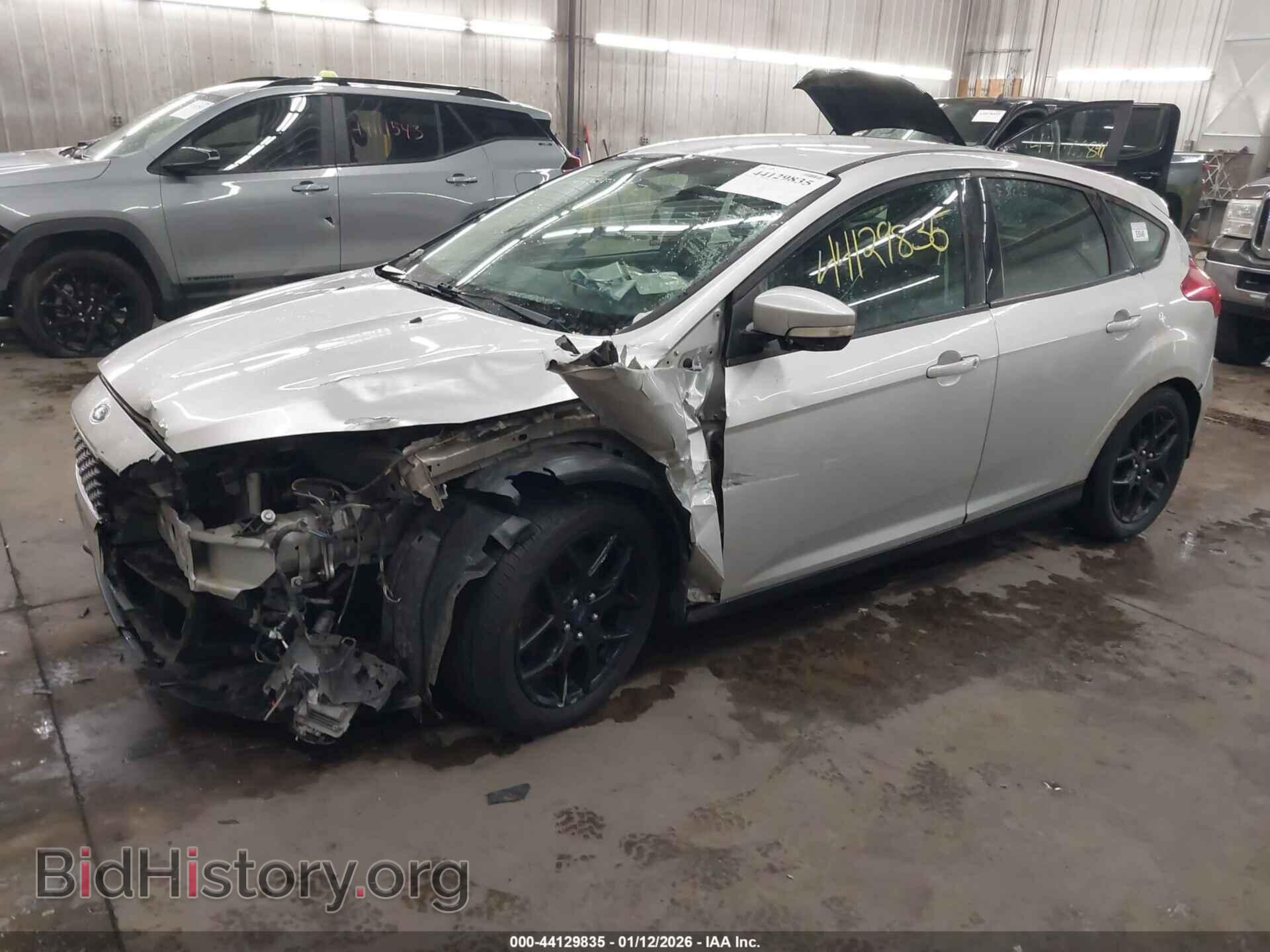 2016 FORD FOCUS - VIN: 1FADP3K20GL242573 - Photo 2