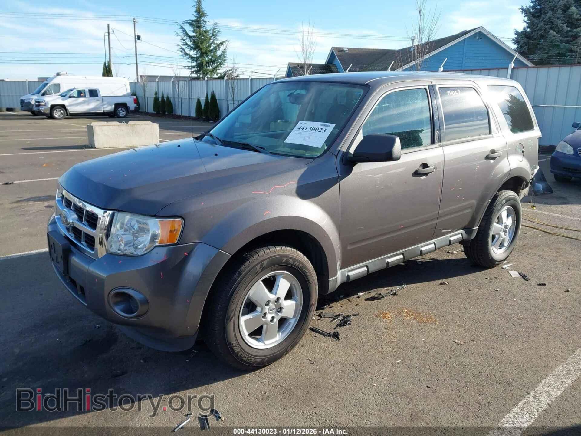 2011 FORD ESCAPE - VIN: 1FMCU0C79BKC53718 - Фото 2