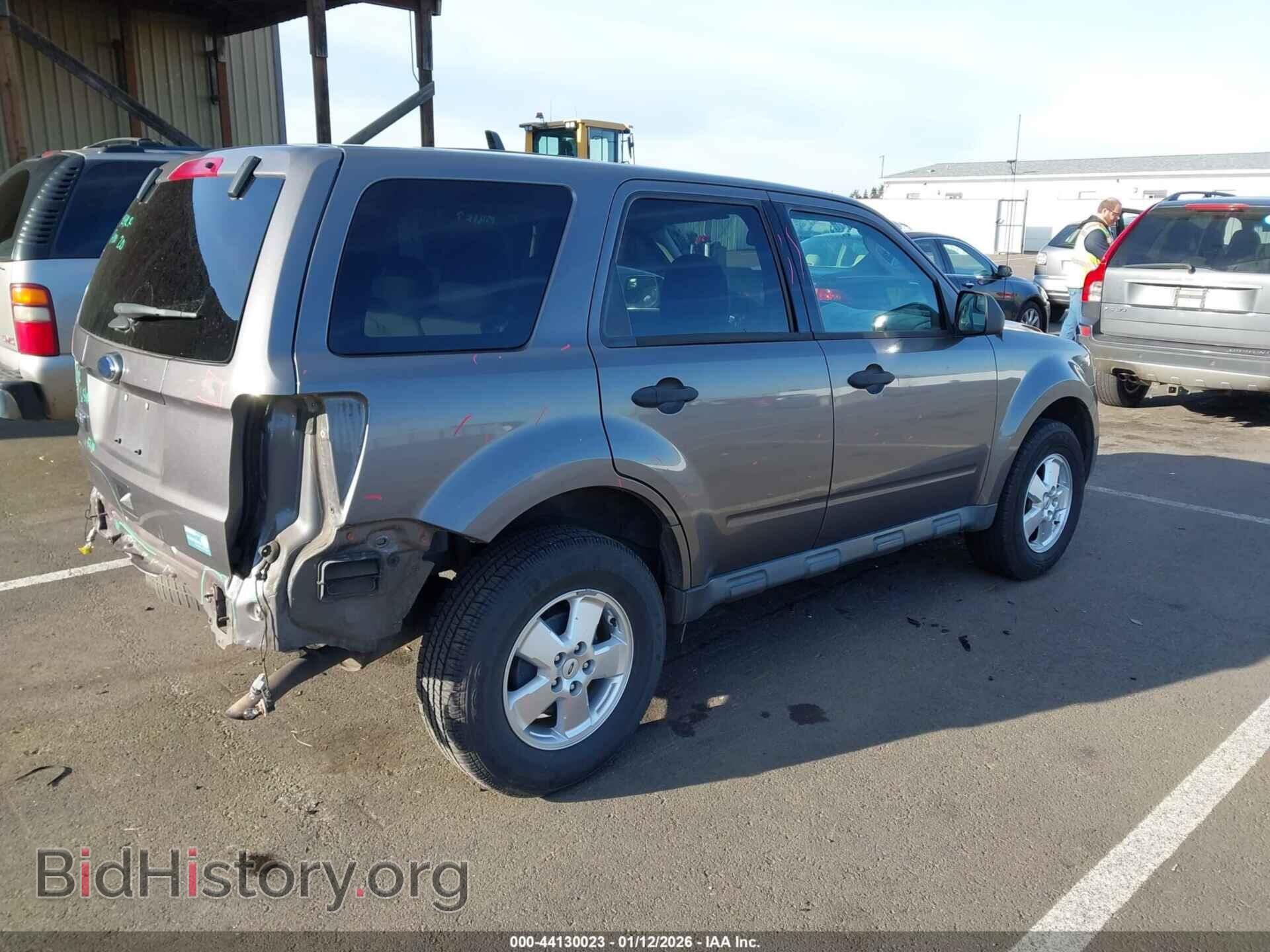 2011 FORD ESCAPE - VIN: 1FMCU0C79BKC53718 - Фото 4