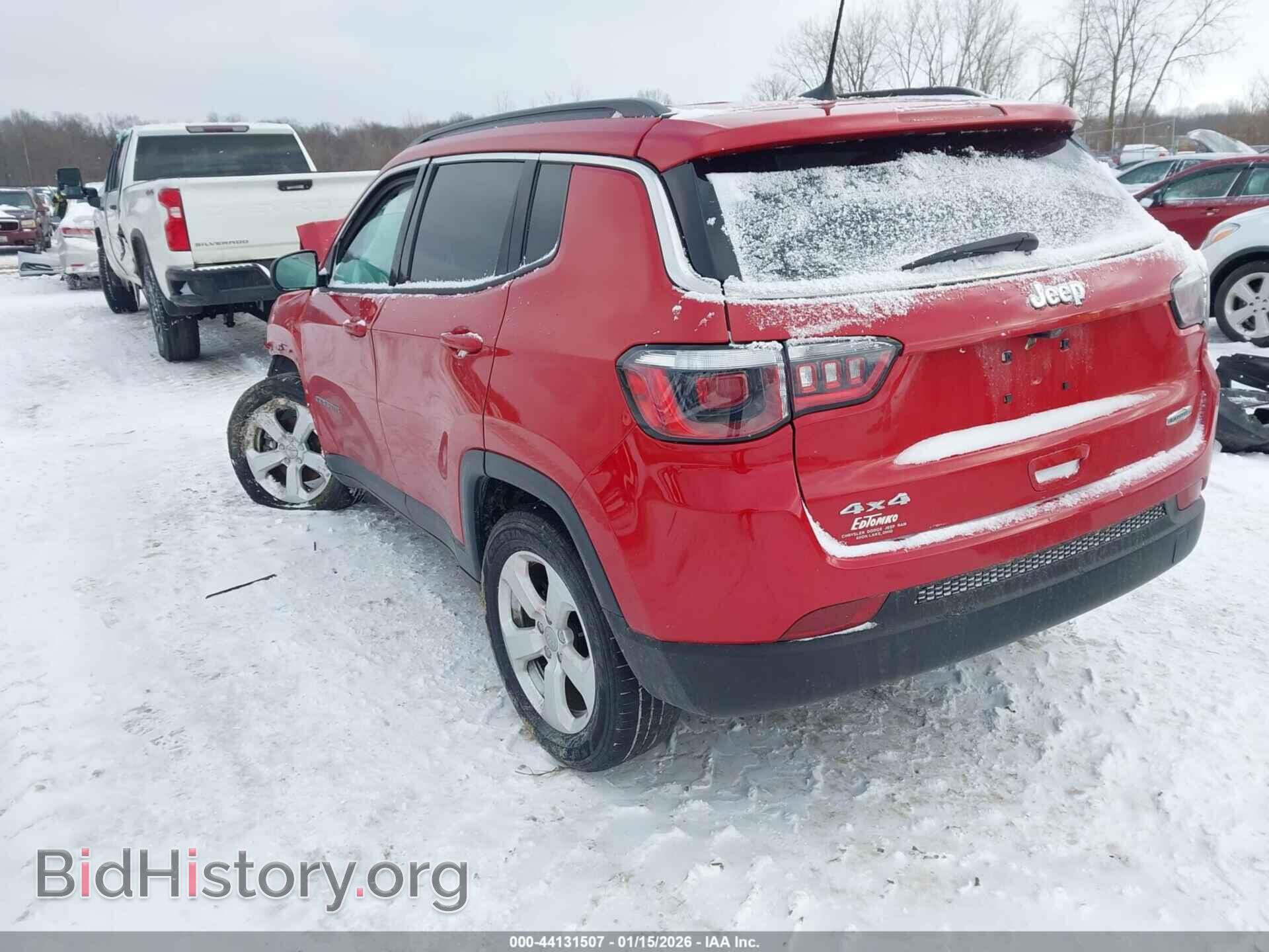2020 JEEP COMPASS - VIN: 3C4NJDBB3LT156114 - Фото 3
