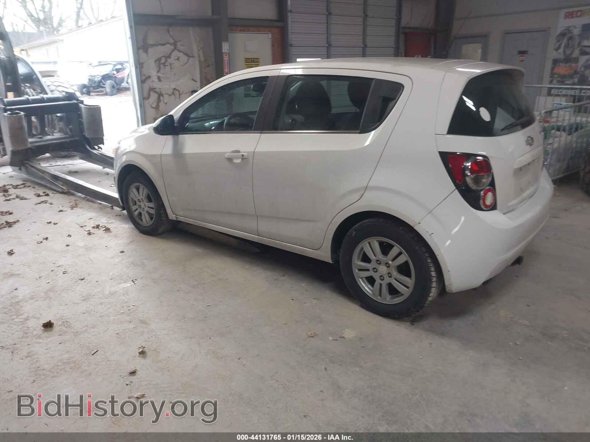 2014 CHEVROLET SONIC - VIN: 1G1JC6SB4E4188043 - Фото 3