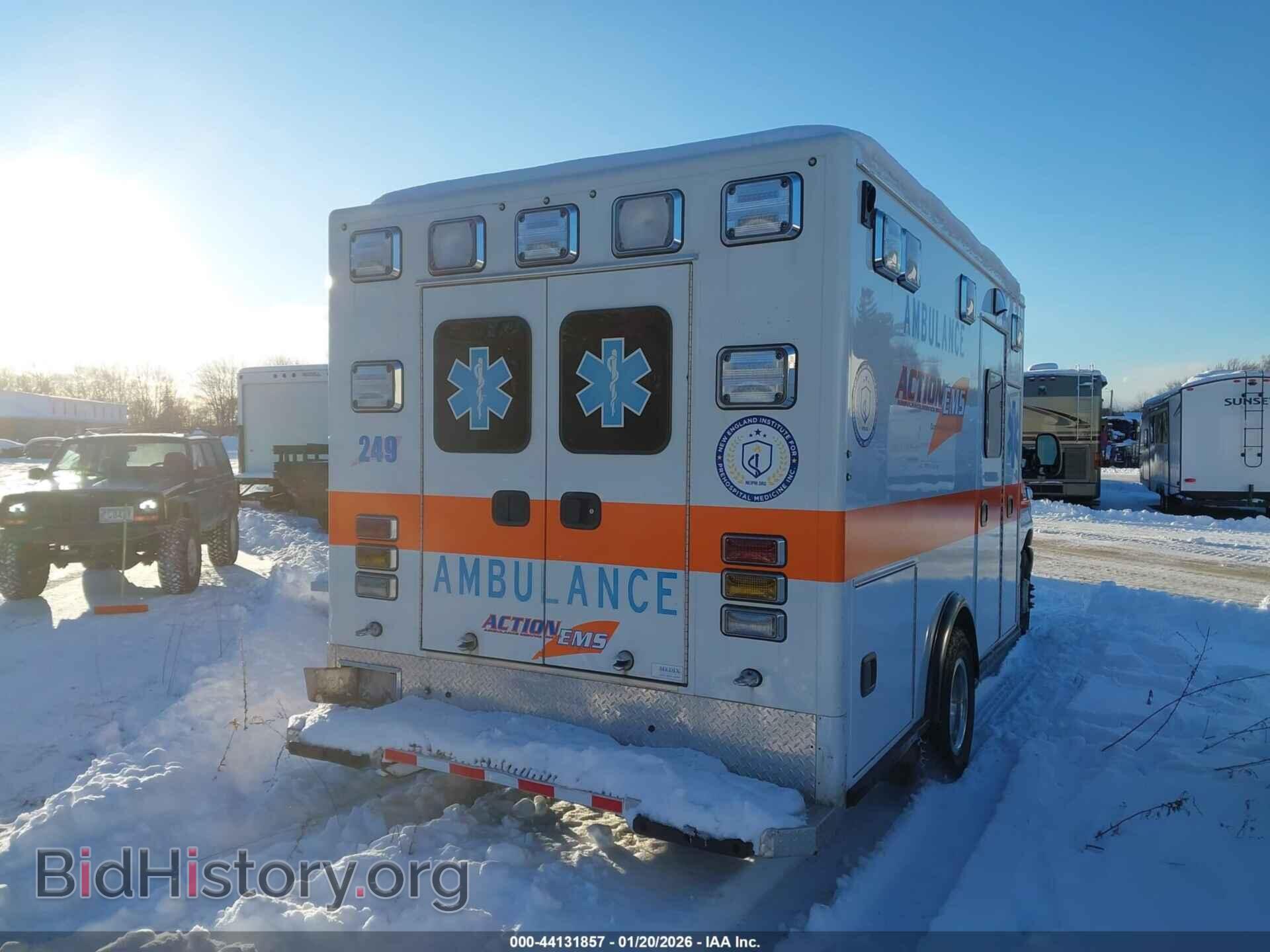 2016 FORD E-350 CUTAWAY - VIN: 1FDWE3FS2GDC55835 - Фото 4