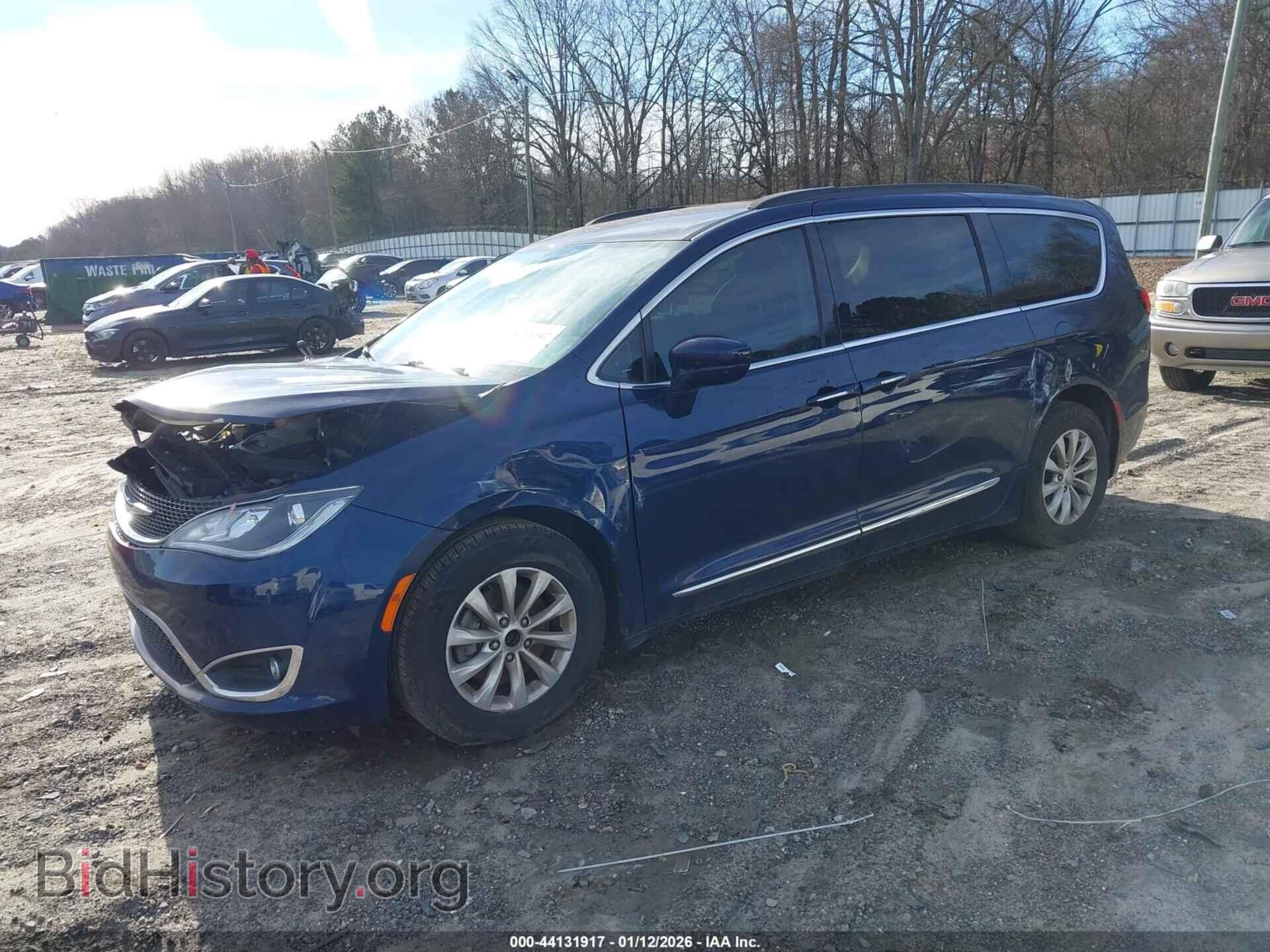 2017 CHRYSLER PACIFICA - VIN: 2C4RC1BG0HR588093 - Фото 2