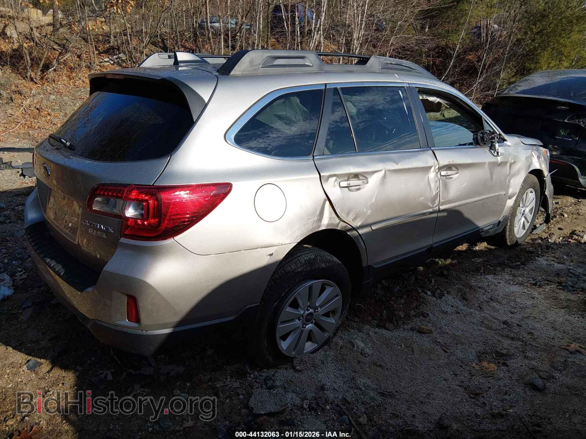 2016 SUBARU OUTBACK - VIN: 4S4BSACC6G3243699 - Photo 4
