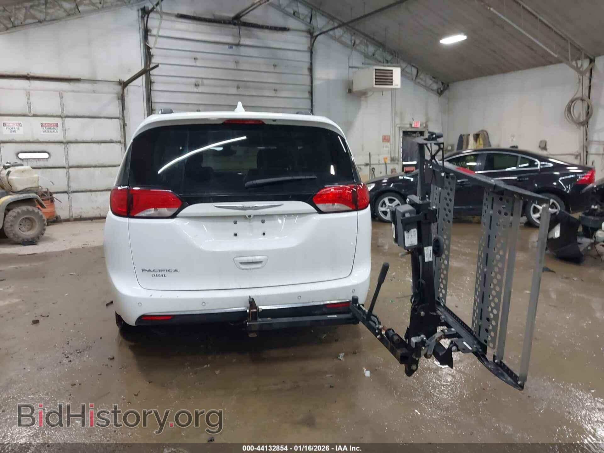 2017 CHRYSLER PACIFICA - VIN: 2C4RC1BG8HR541765 - Фото 16
