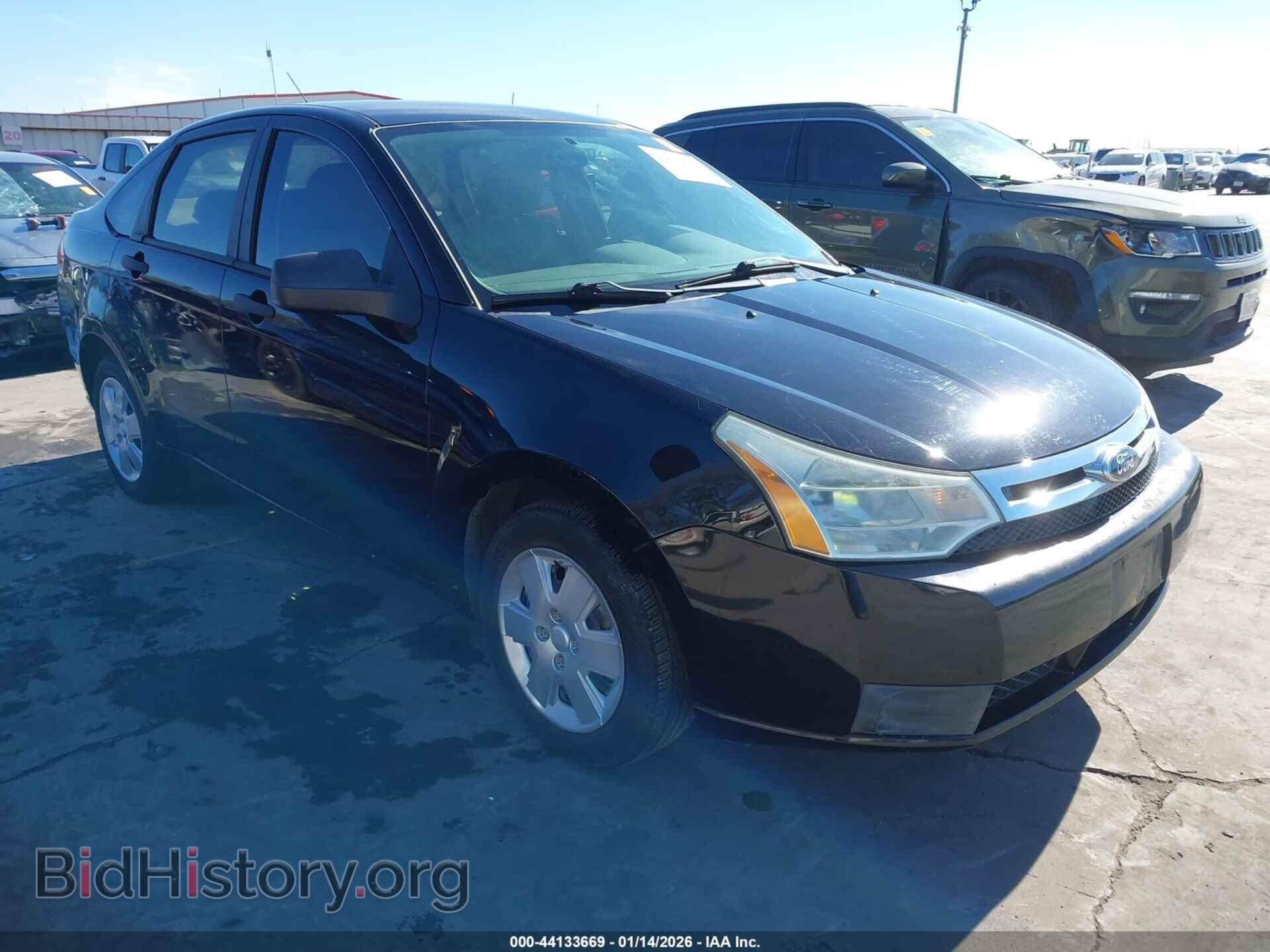 Photo 1FAHP3EN7BW126558 - FORD FOCUS 2011