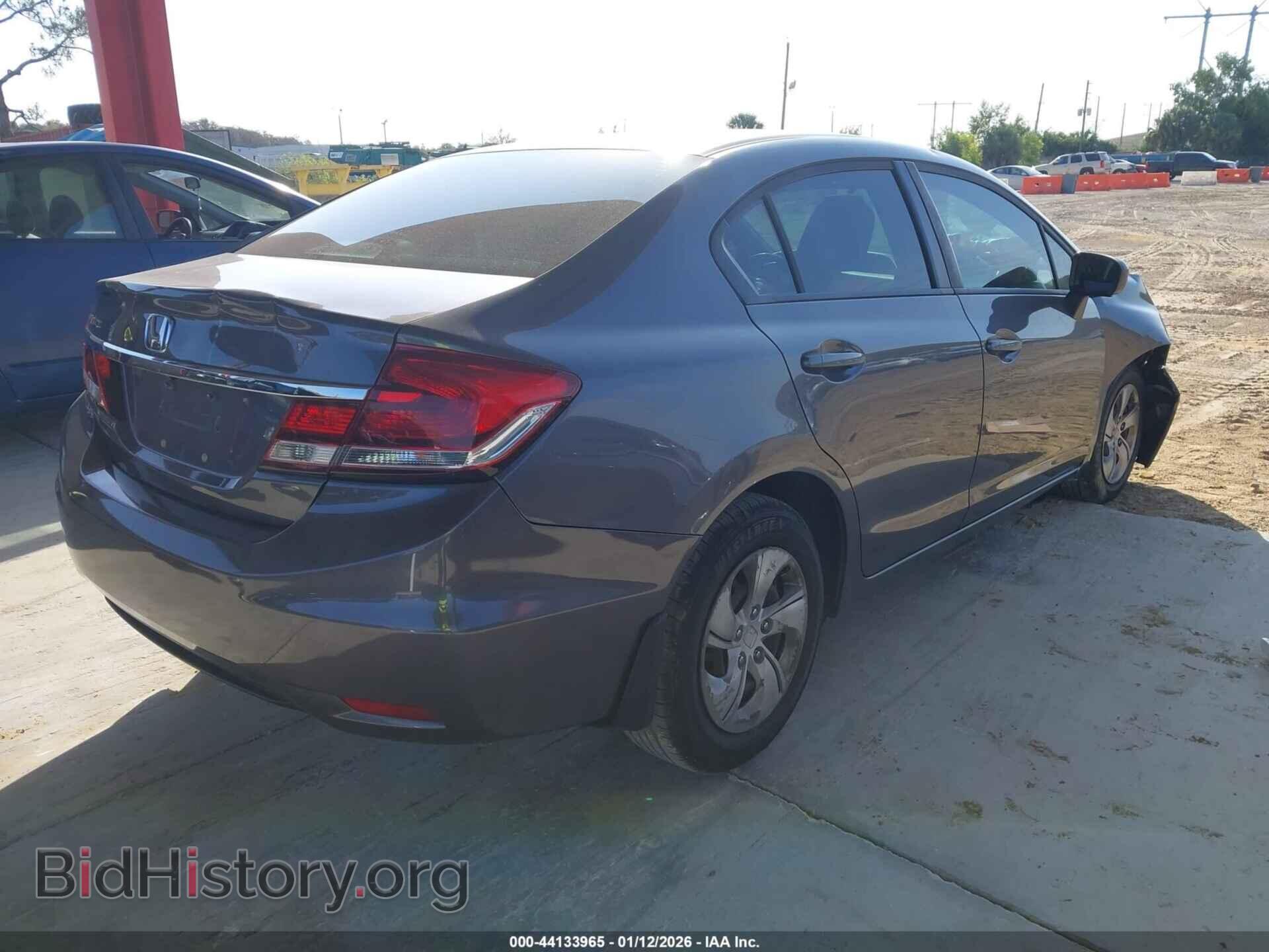 2015 HONDA CIVIC - VIN: 19XFB2E53FE017797 - Фото 4