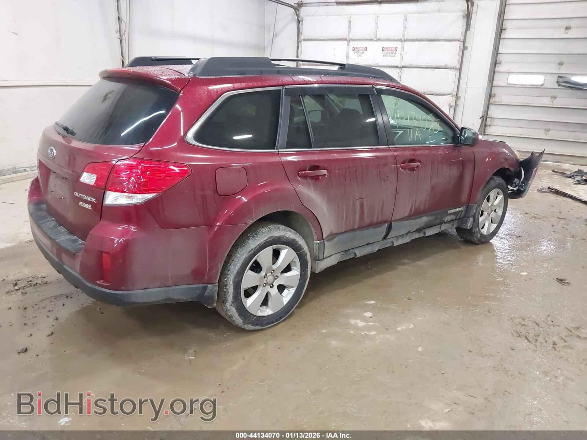 2011 SUBARU OUTBACK - VIN: 4S4BRBGC8B3403103 - Фото 4