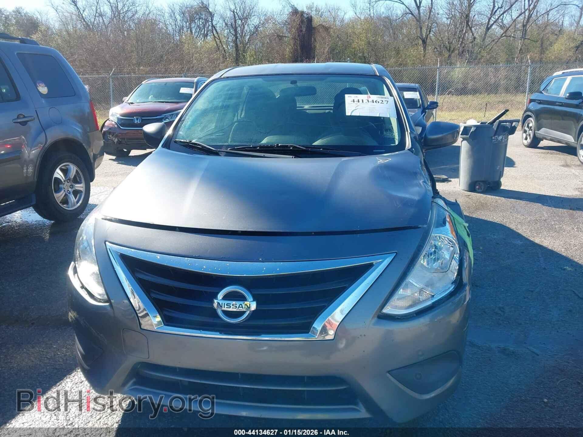 2019 NISSAN VERSA - VIN: 3N1CN7AP3KL820746 - Photo 11