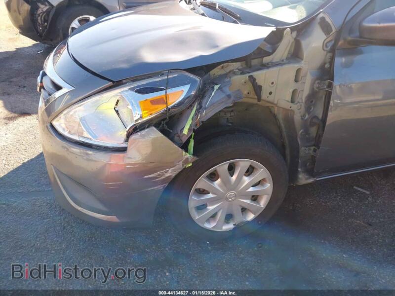 2019 Nissan VERSA (VIN 3N1CN7AP3KL820746) — photo 6 of 15