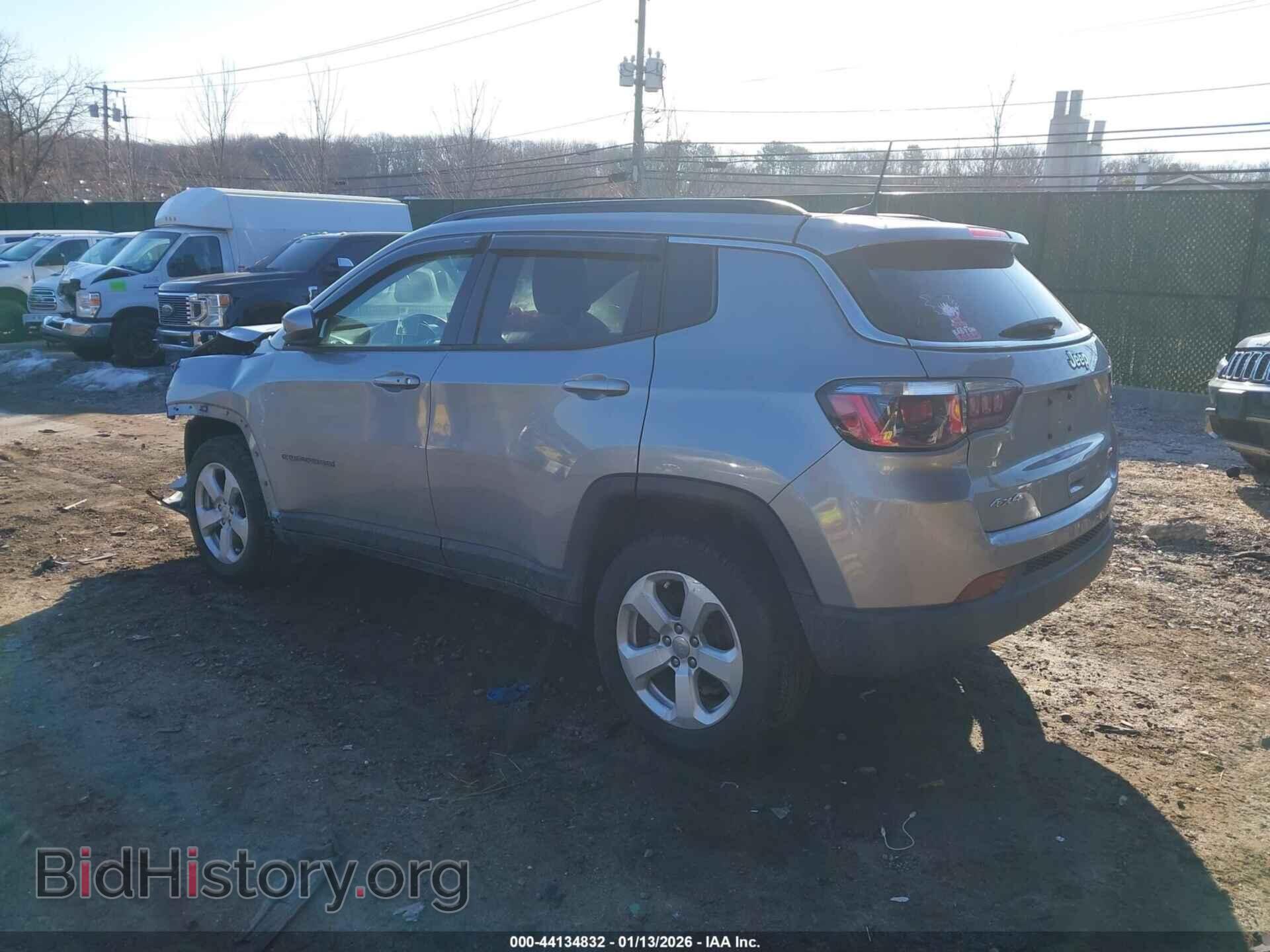 2019 JEEP COMPASS - VIN: 3C4NJDBB5KT735247 - Фото 3
