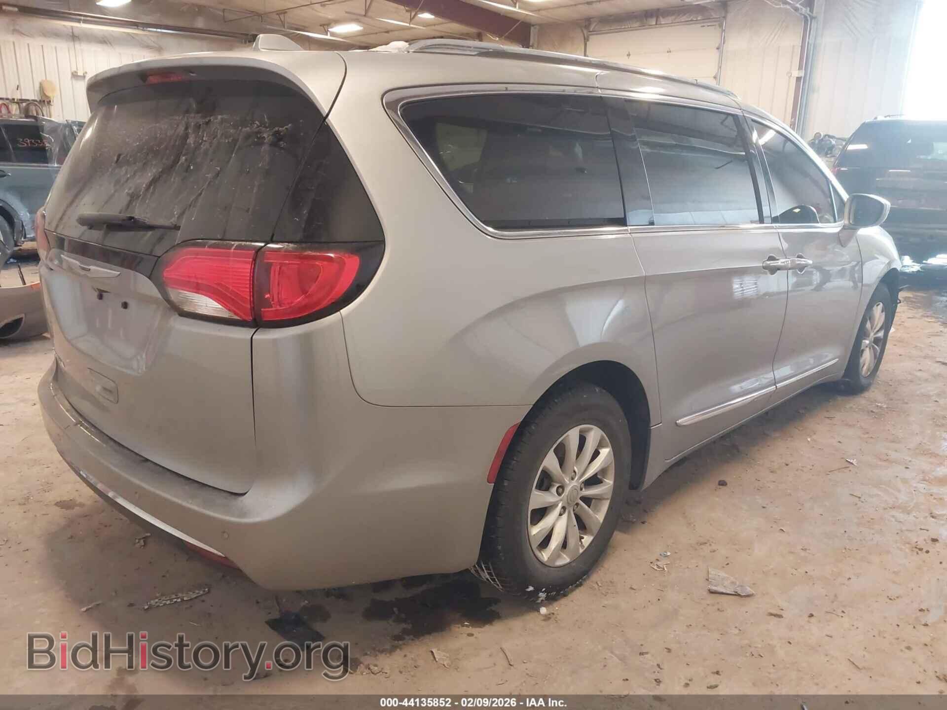 2019 CHRYSLER PACIFICA - VIN: 2C4RC1BG7KR547984 - Photo 4
