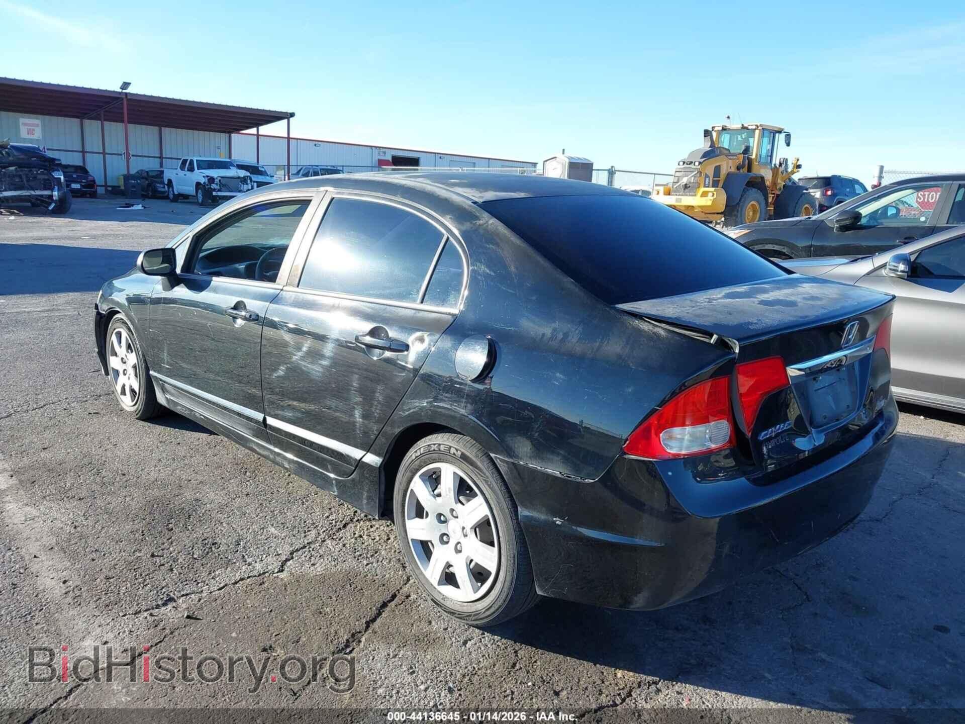 2010 HONDA CIVIC - VIN: 19XFA1F50AE040877 - Фото 3