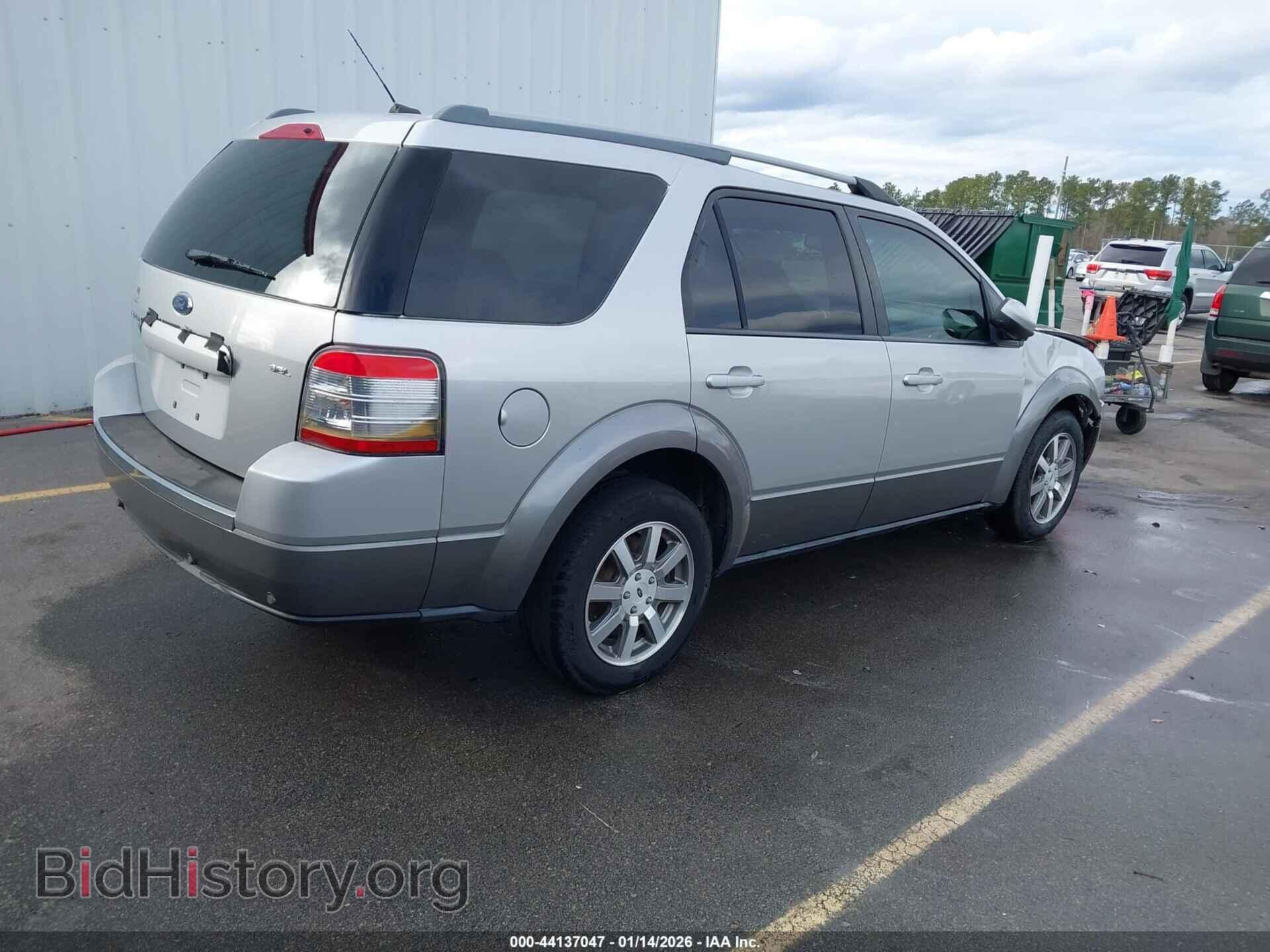 2009 FORD TAURUS X - VIN: 1FMDK02W29GA04631 - Фото 4