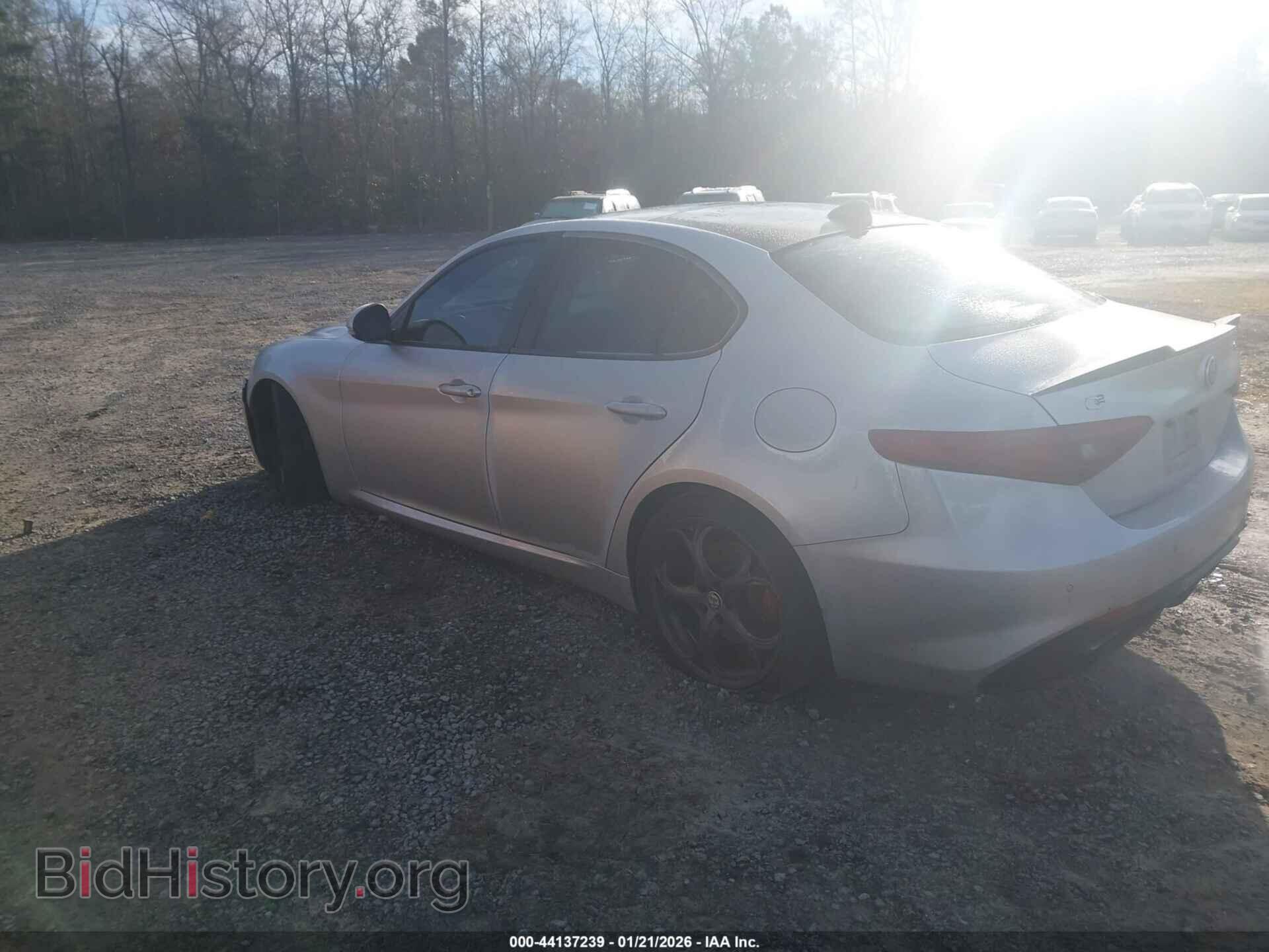 2017 ALFA ROMEO GIULIA - VIN: ZARFAECN4H7542173 - Фото 3