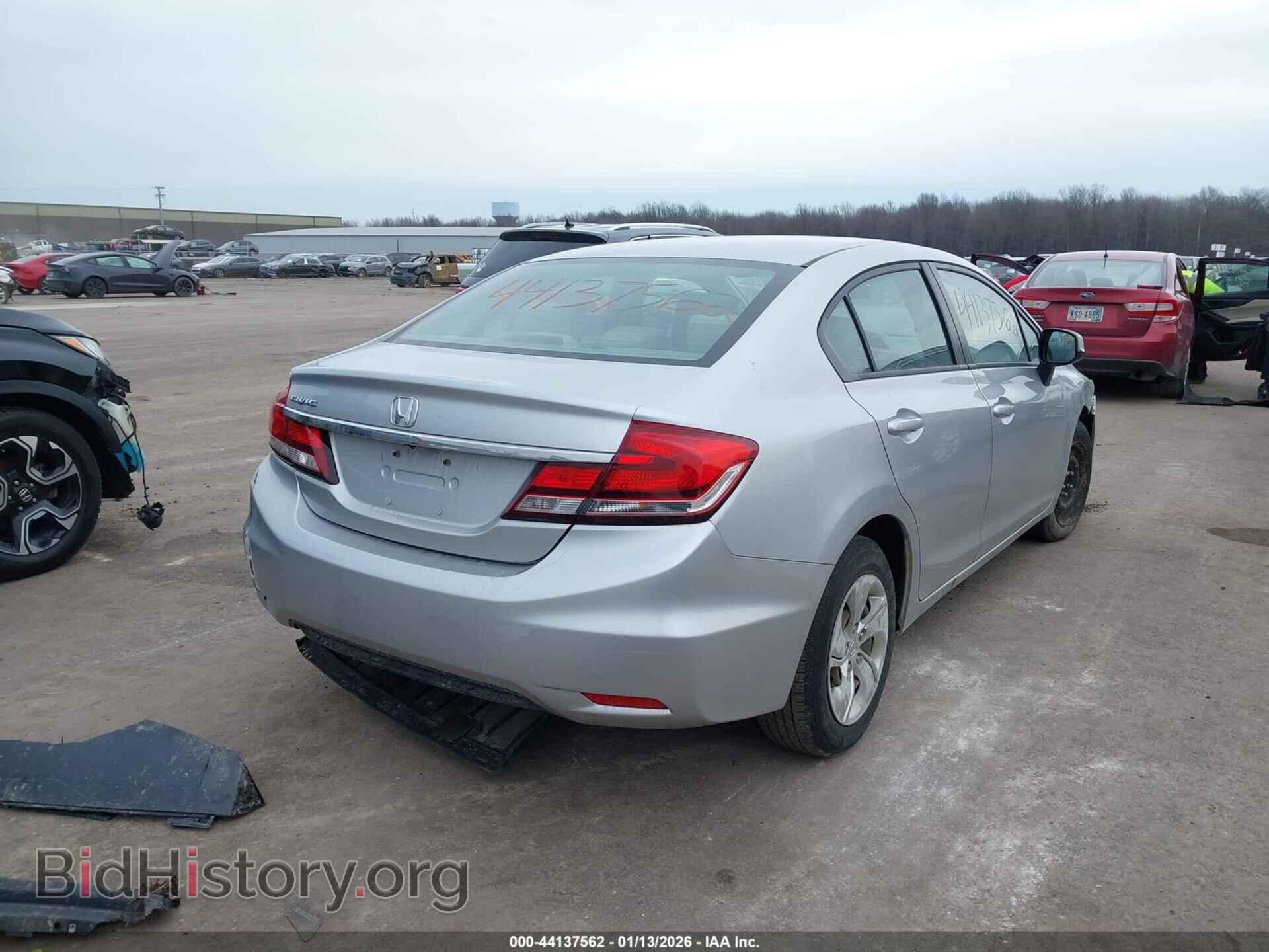 2013 HONDA CIVIC - VIN: 19XFB2F56DE214832 - Фото 4
