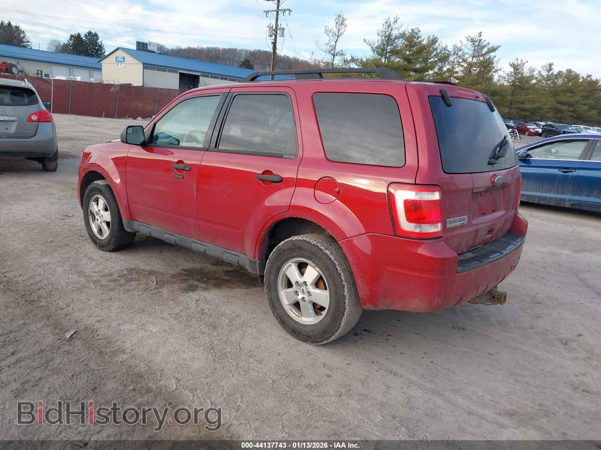 2011 FORD ESCAPE - VIN: 1FMCU9D76BKB21504 - Фото 3