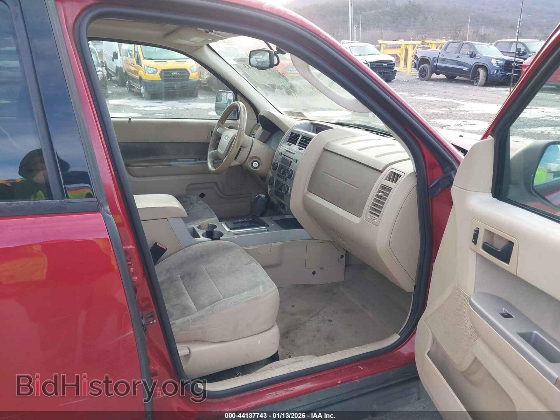 2011 FORD ESCAPE - VIN: 1FMCU9D76BKB21504 - Фото 5