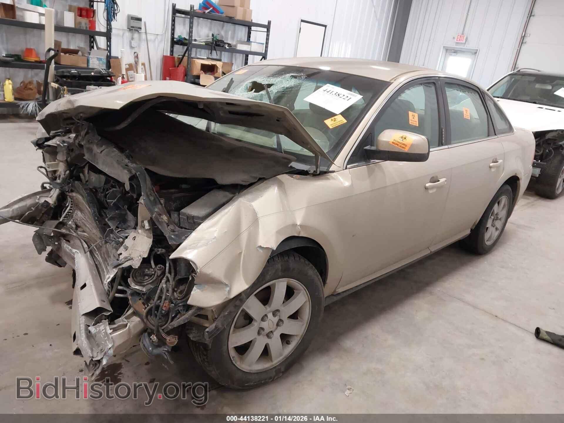 2007 FORD FIVE HUNDRED - VIN: 1FAHP24147G150634 - Photo 2