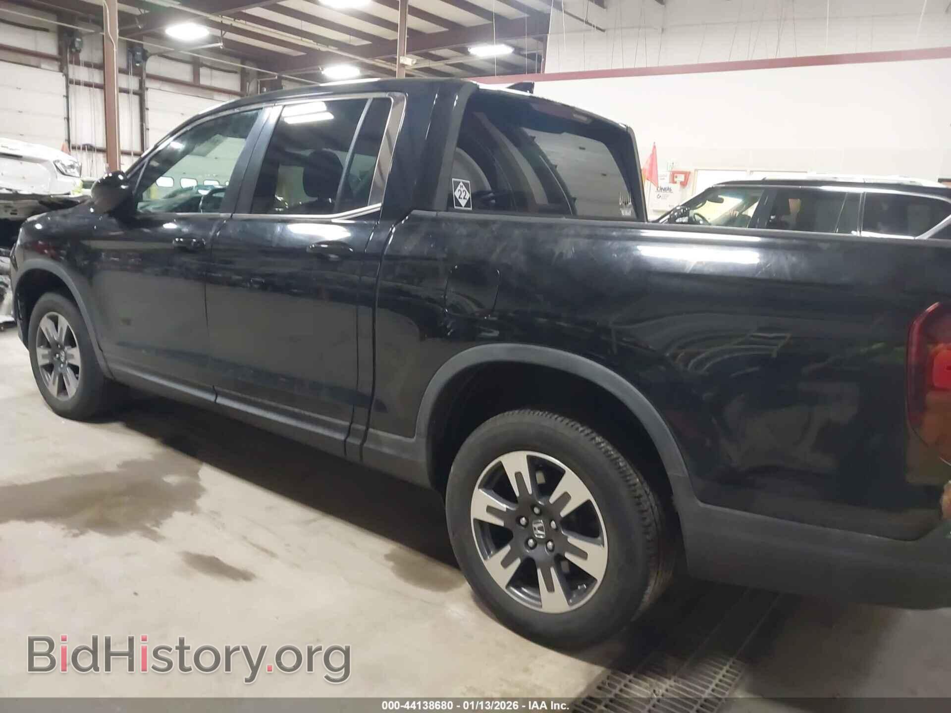 2017 HONDA RIDGELINE - VIN: 5FPYK3F60HB024216 - Фото 3