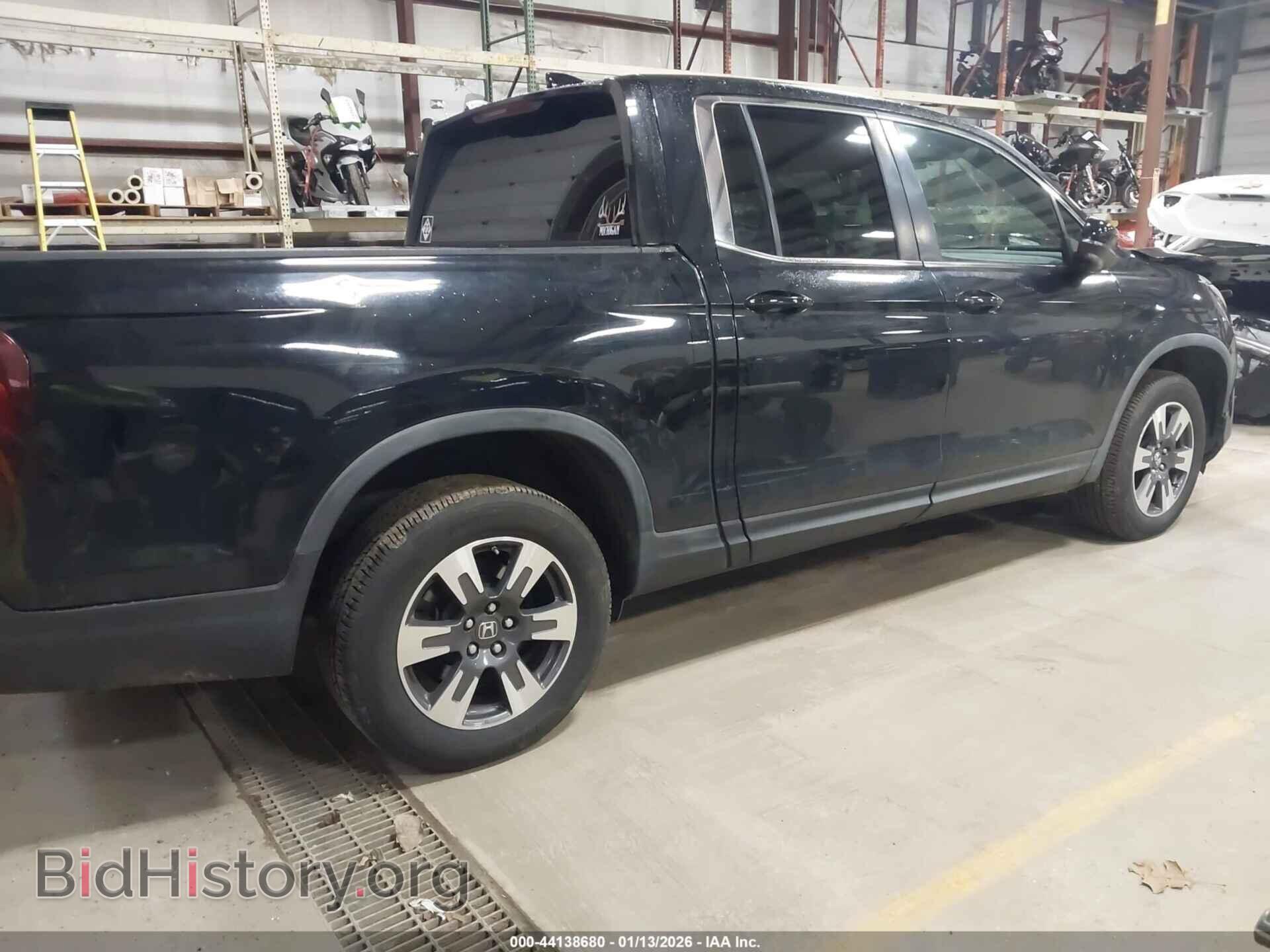 2017 HONDA RIDGELINE - VIN: 5FPYK3F60HB024216 - Фото 4
