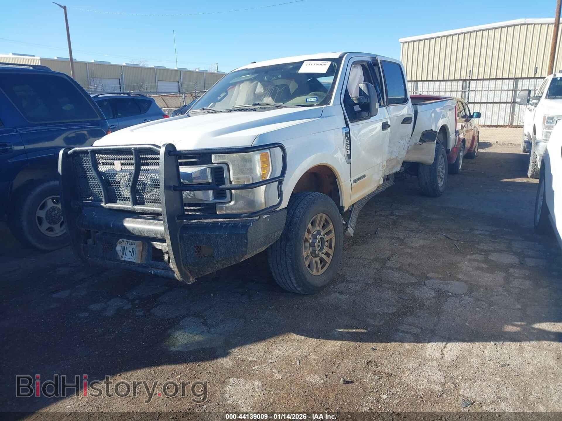 2017 FORD F-250 - VIN: 1FT7W2BTXHEC96854 - Фото 2