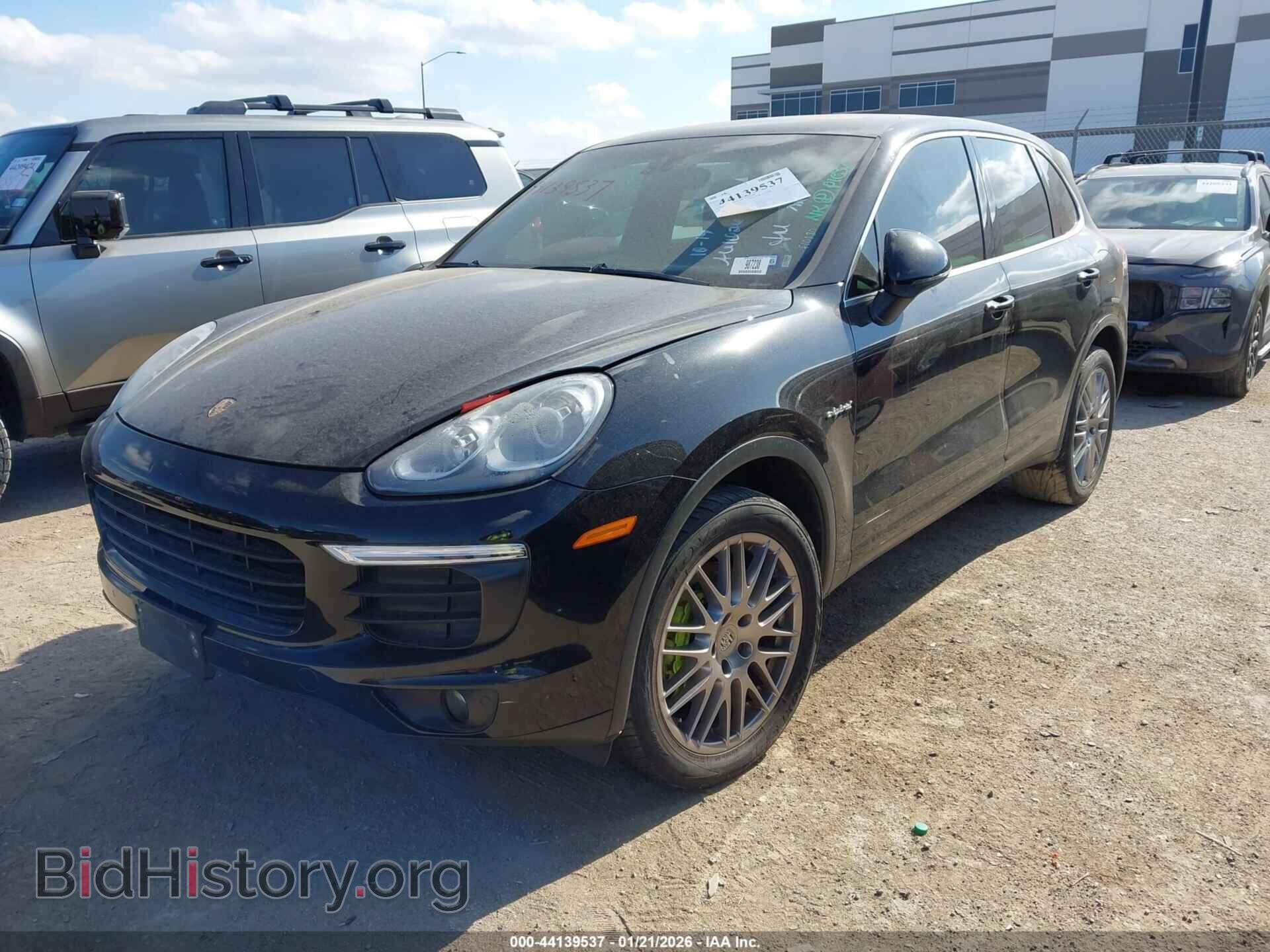 2016 PORSCHE CAYENNE E-HYBRID - VIN: WP1AE2A21GLA61026 - Фото 2