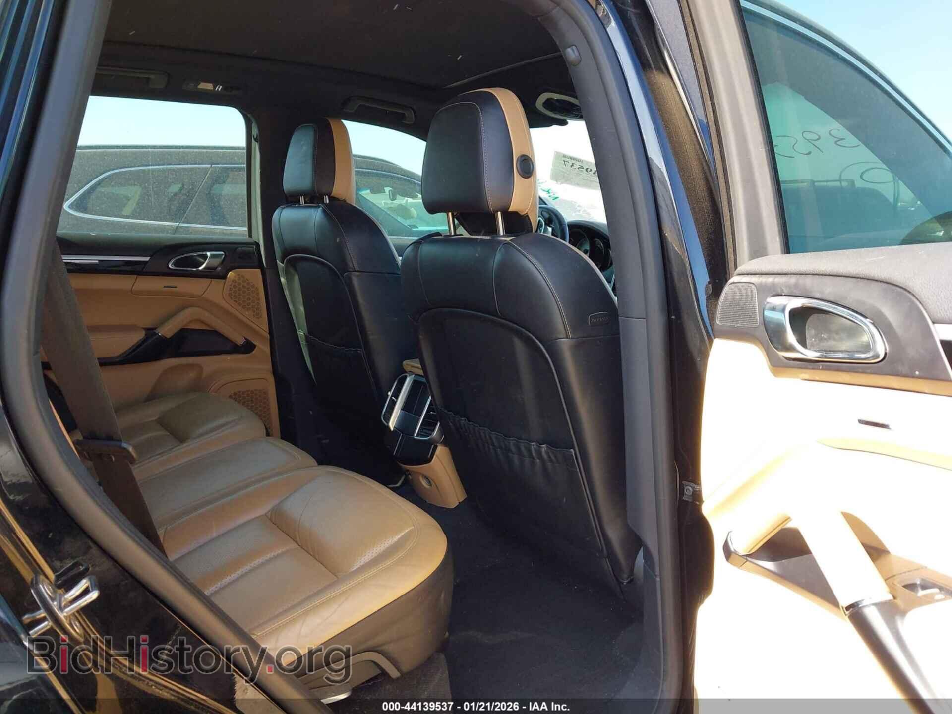 2016 PORSCHE CAYENNE E-HYBRID - VIN: WP1AE2A21GLA61026 - Фото 8