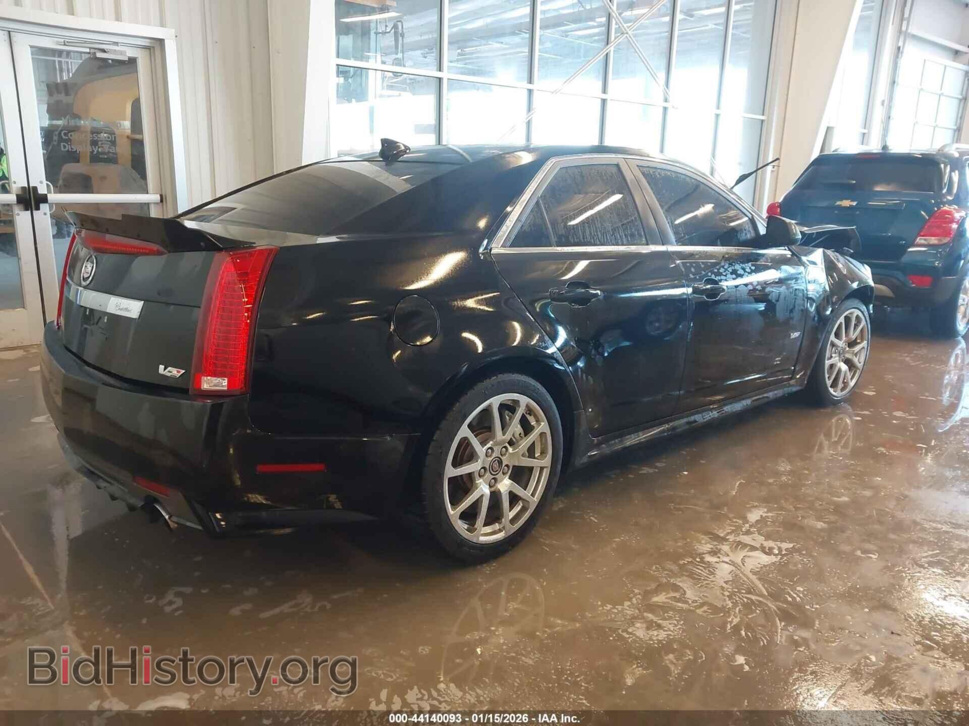 2012 CADILLAC CTS-V - VIN: 1G6DV5EP0C0136934 - Фото 4