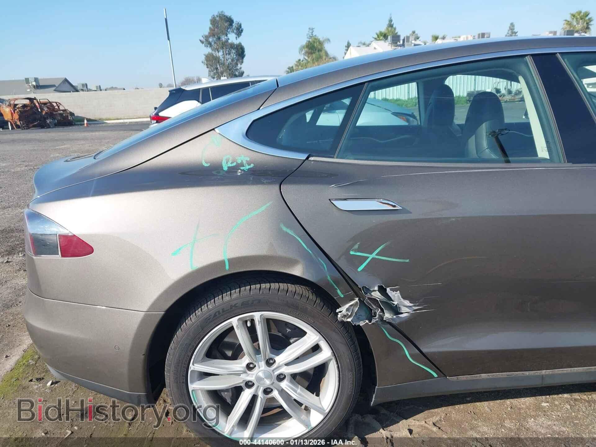 2015 TESLA MODEL S - VIN: 5YJSA1E10FF109310 - Фото 6