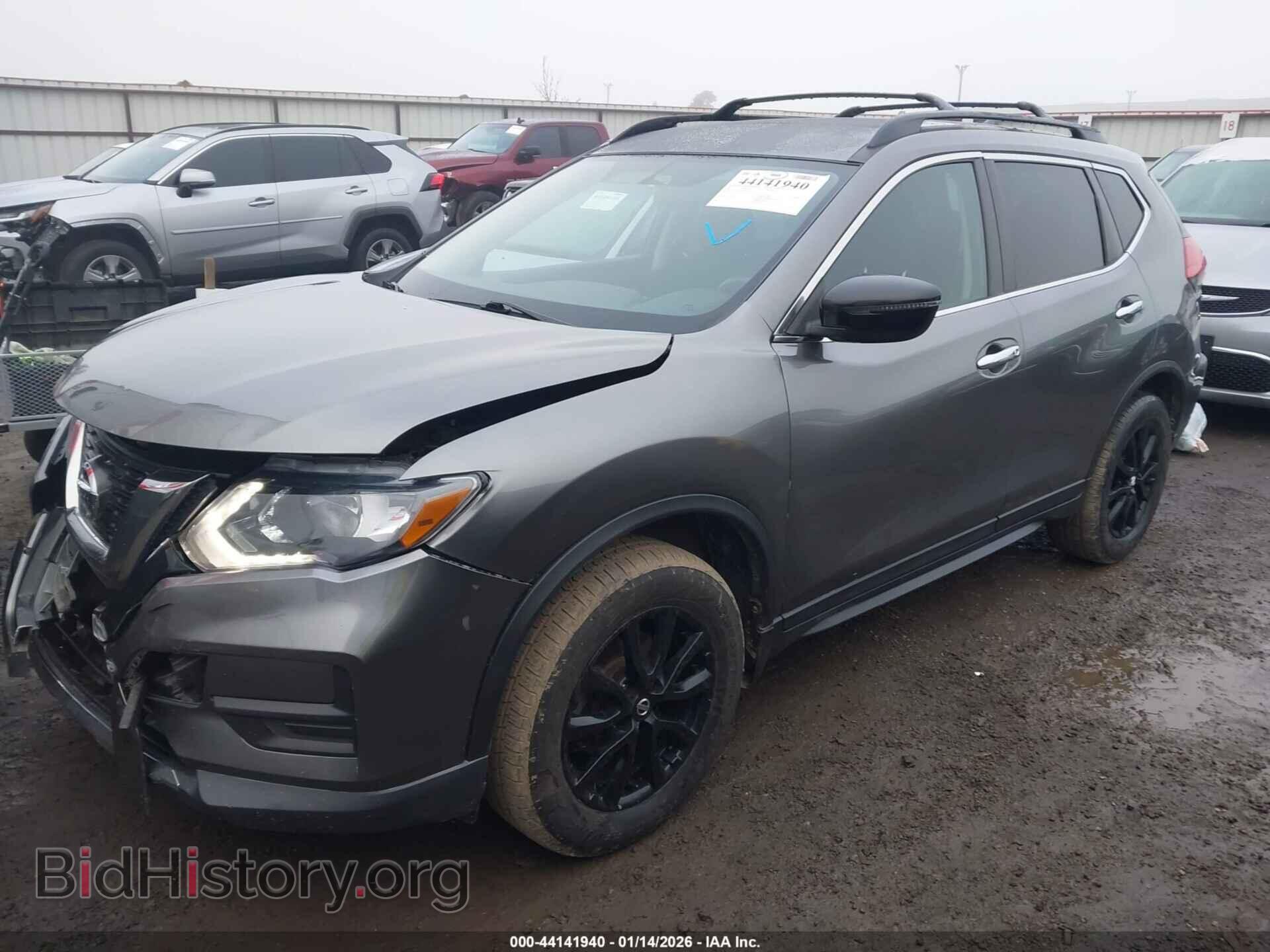2017 NISSAN ROGUE - VIN: 5N1AT2MVXHC819178 - Фото 2