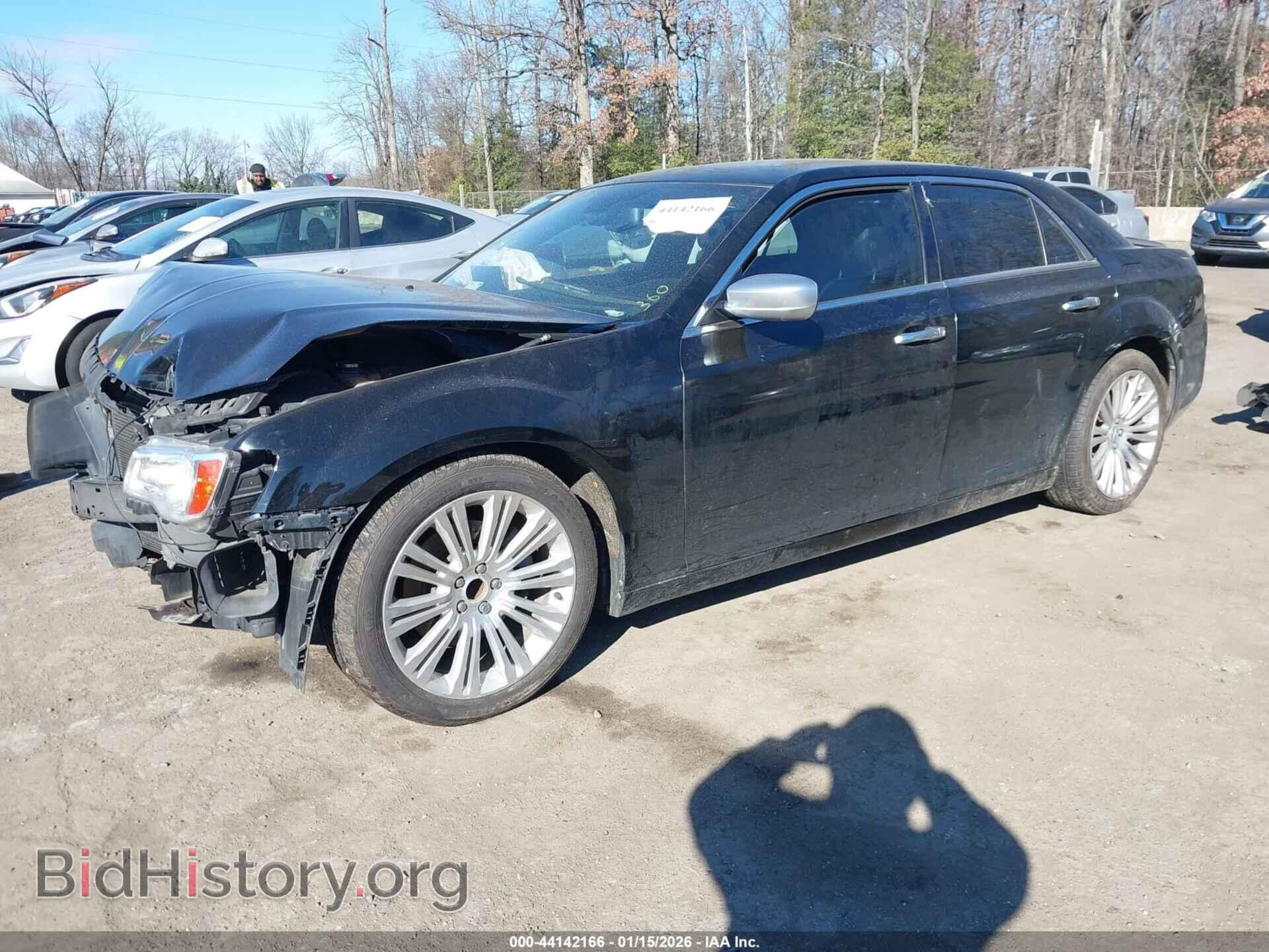 2012 CHRYSLER 300C - VIN: 2C3CCAPT7CH232903 - Фото 2