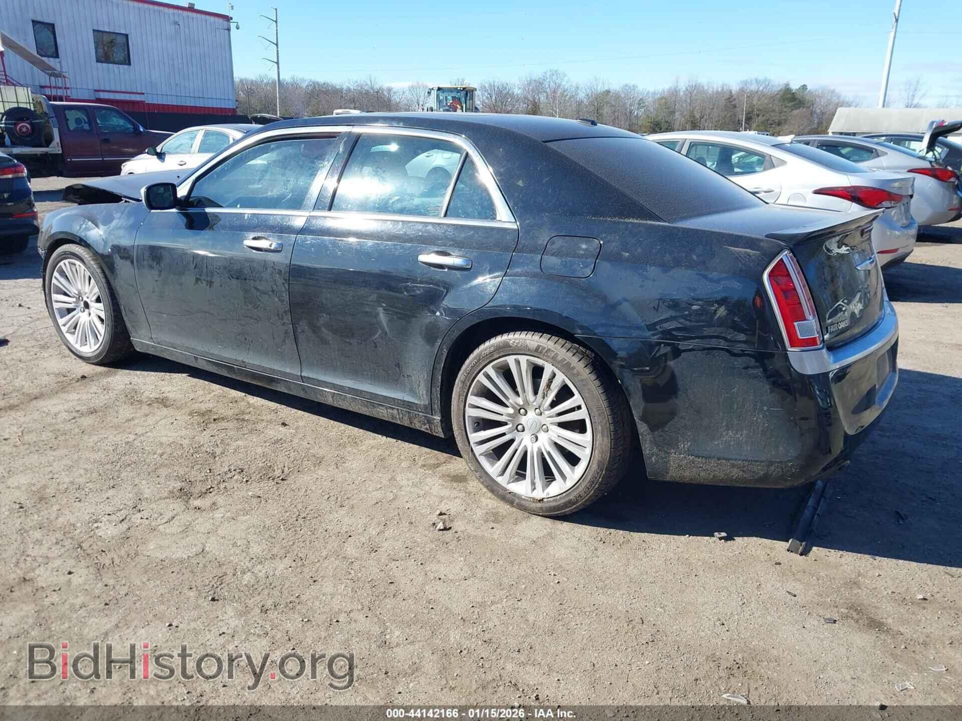 2012 CHRYSLER 300C - VIN: 2C3CCAPT7CH232903 - Фото 3