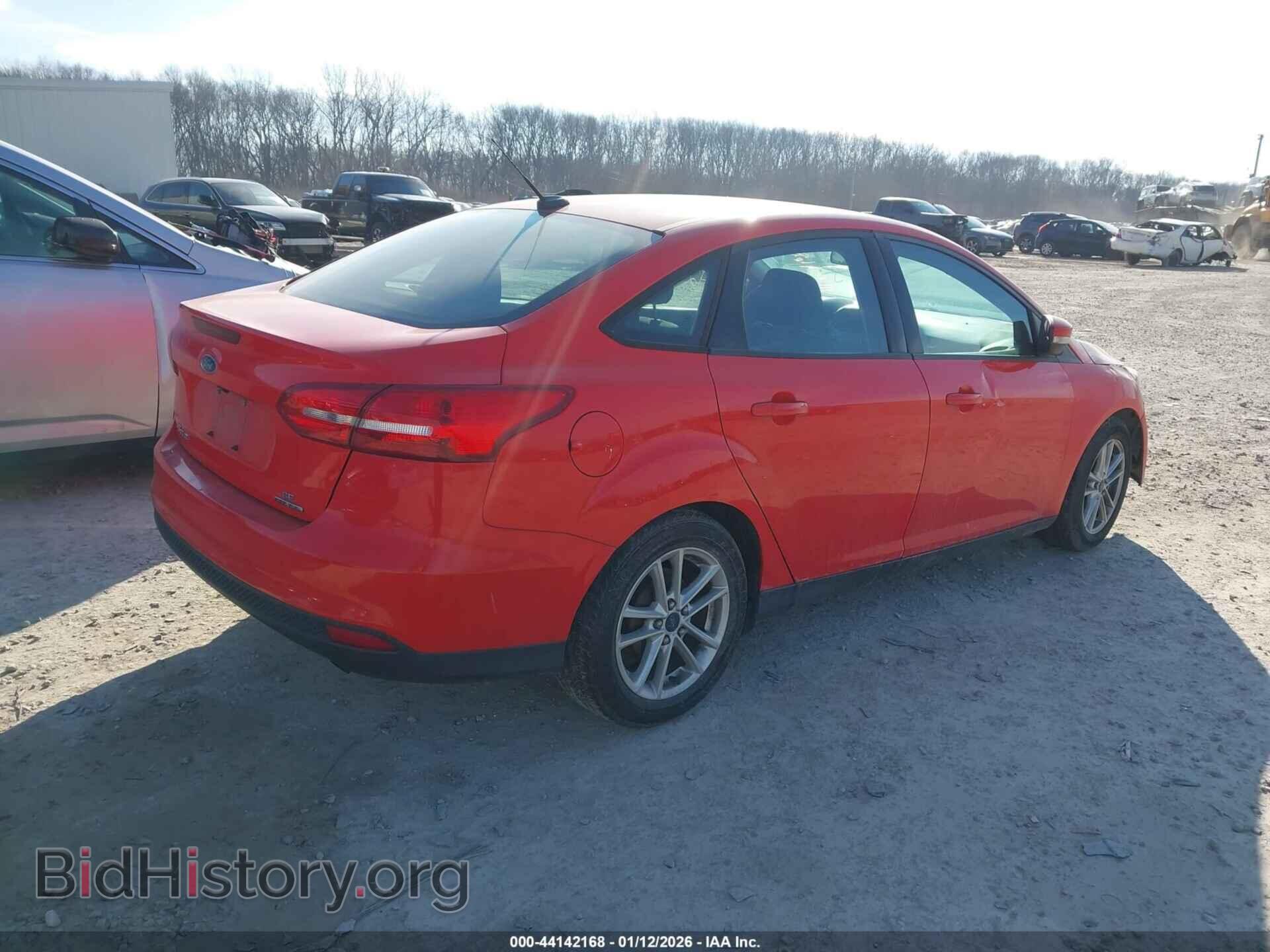 2016 FORD FOCUS - VIN: 1FADP3F2XGL205914 - Фото 4