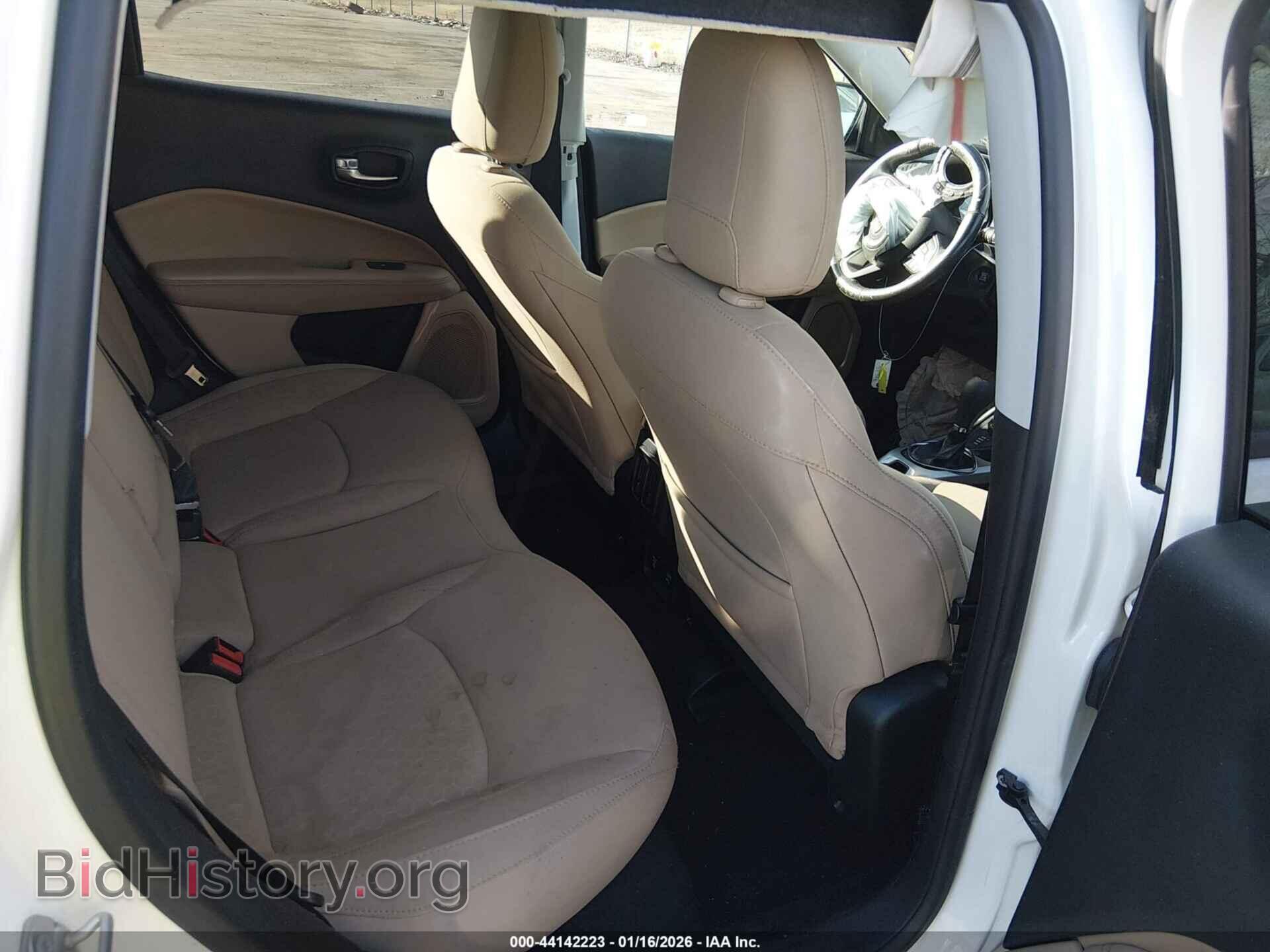 2019 JEEP COMPASS - VIN: 3C4NJDAB7KT646684 - Фото 8