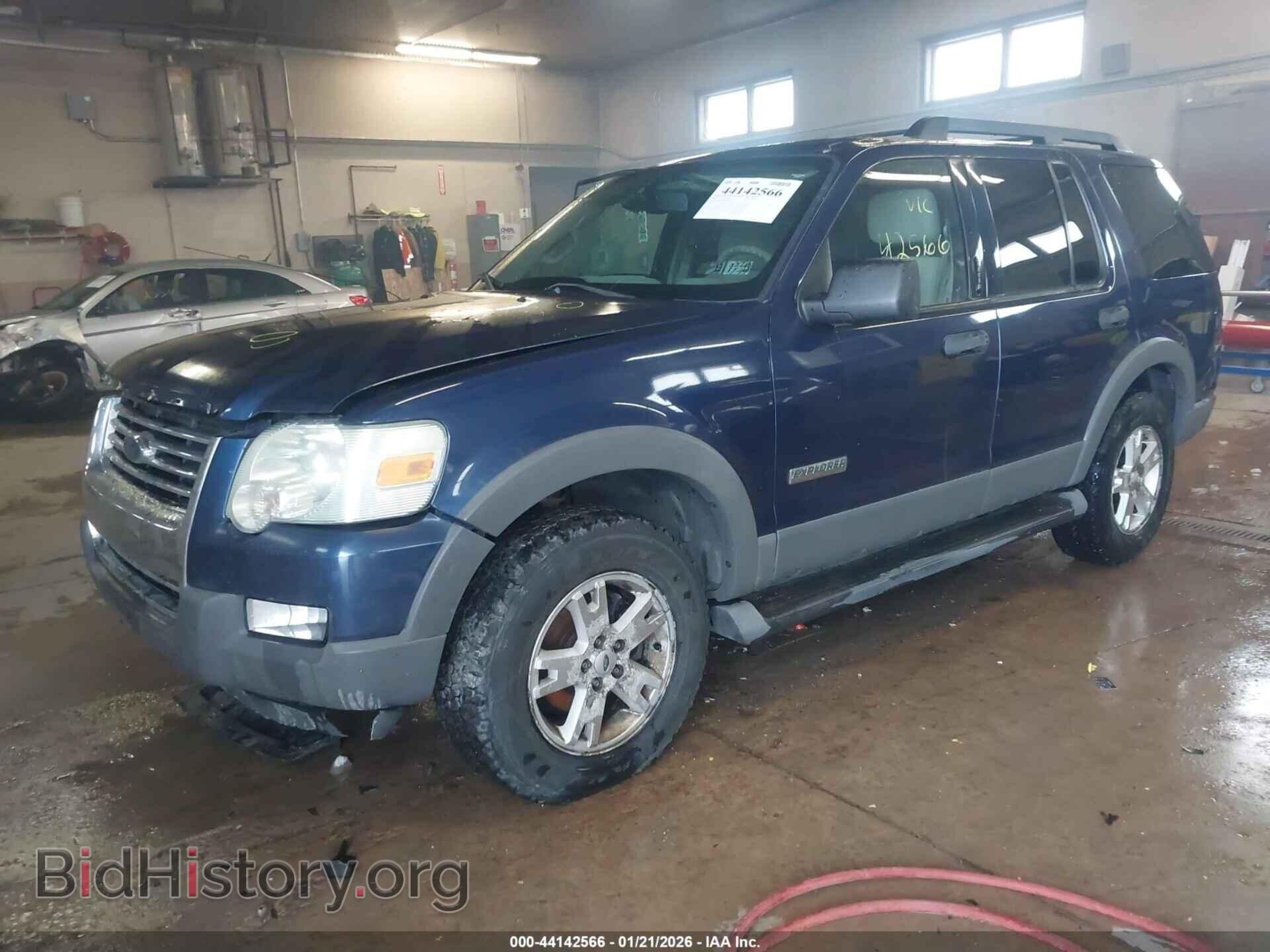 2006 FORD EXPLORER - VIN: 1FMEU73886UB36295 - Фото 2