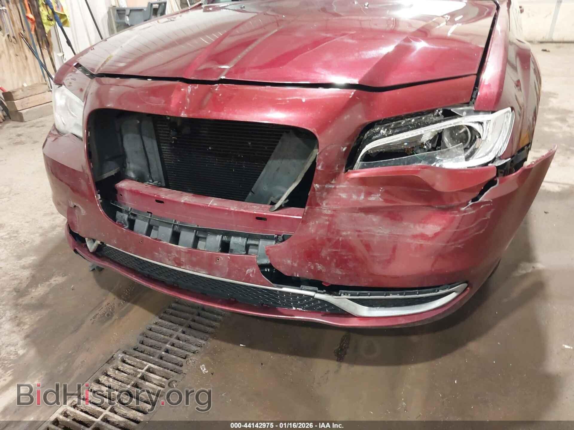2017 CHRYSLER 300 - VIN: 2C3CCARG7HH526986 - Фото 6