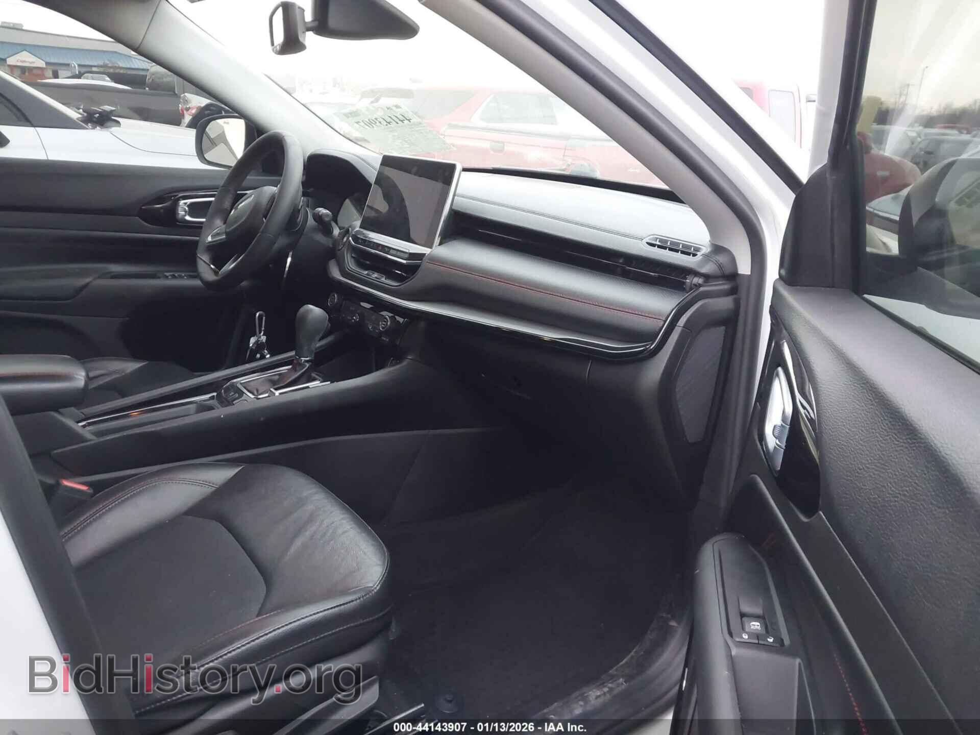 2022 JEEP COMPASS - VIN: 3C4NJDDB7NT143723 - Фото 5