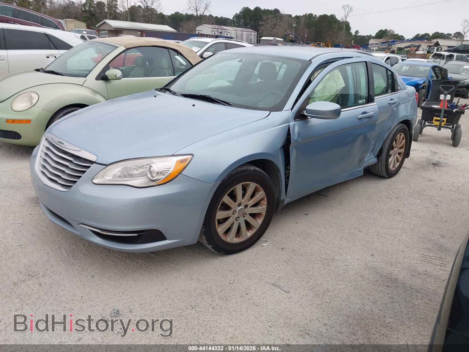 2014 CHRYSLER 200 - VIN: 1C3CCBBB6EN108135 - Фото 2