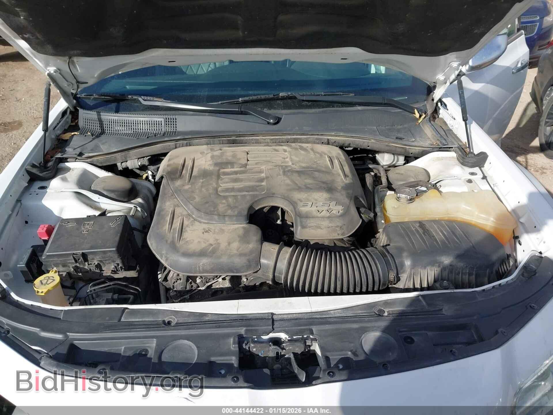 2016 CHRYSLER 300C - VIN: 2C3CCASGXGH117275 - Фото 10