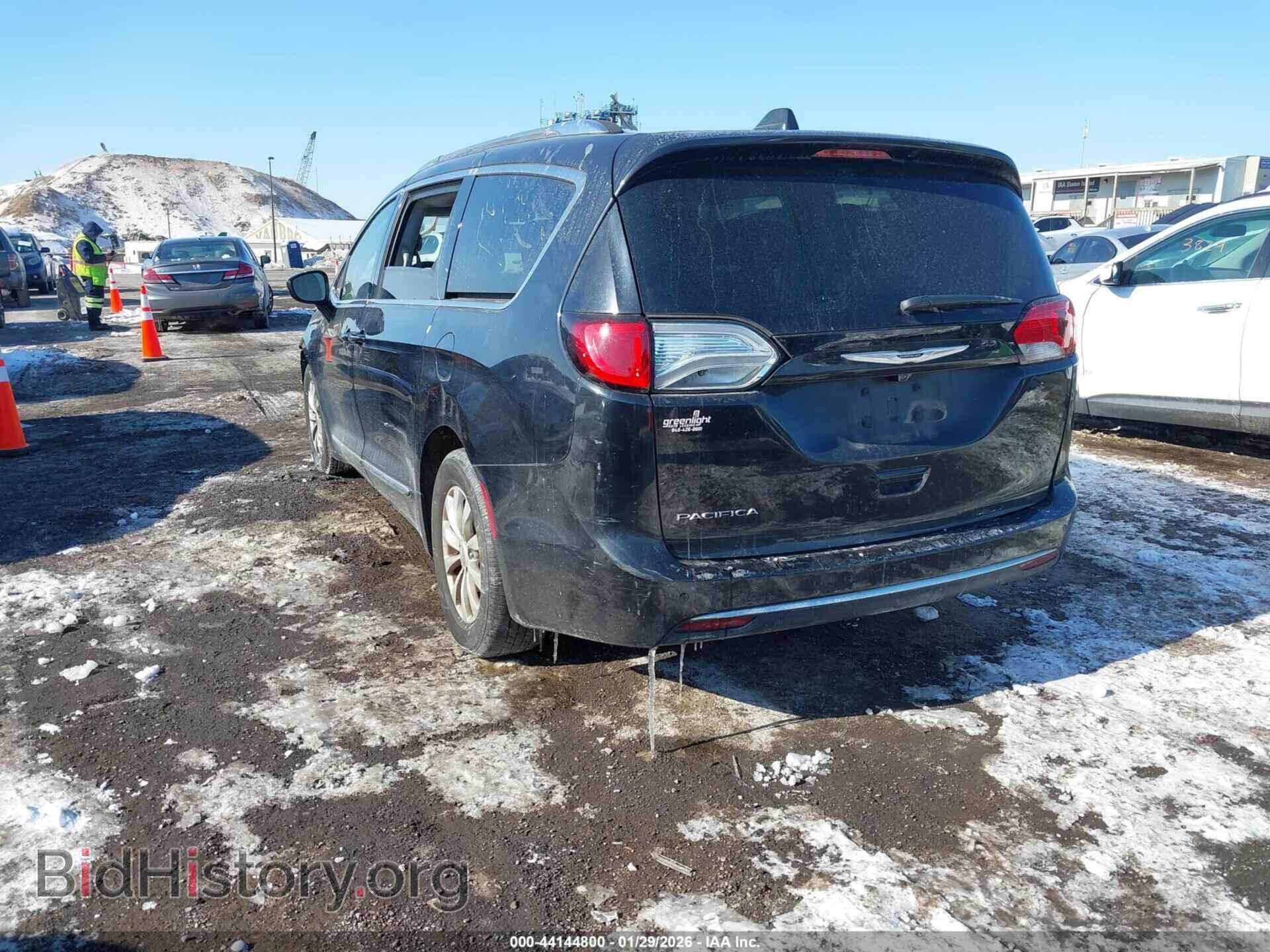 2019 CHRYSLER PACIFICA - VIN: 2C4RC1BG8KR721402 - Photo 3