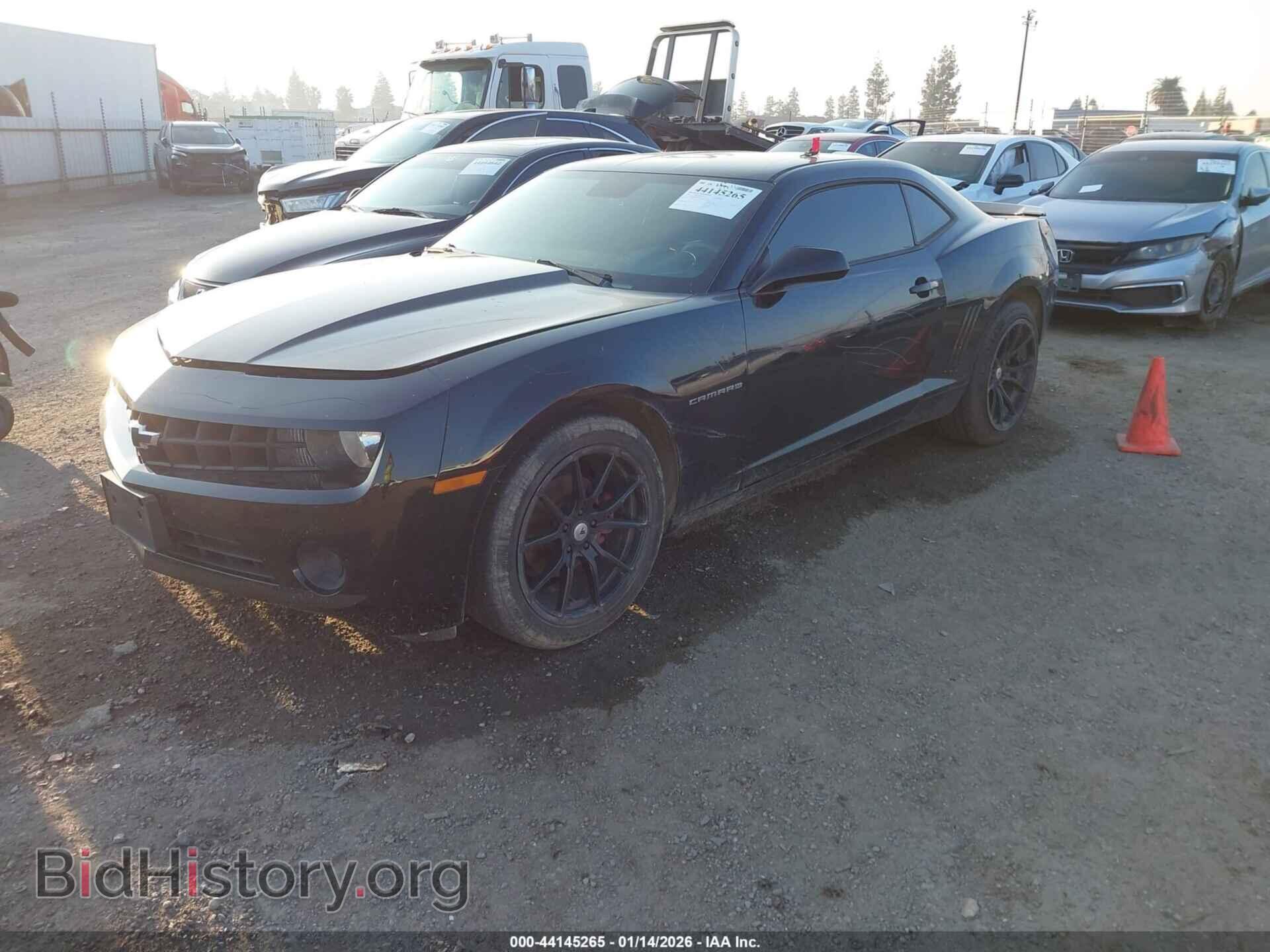 2010 CHEVROLET CAMARO - VIN: 2G1FA1EV8A9162007 - Фото 2