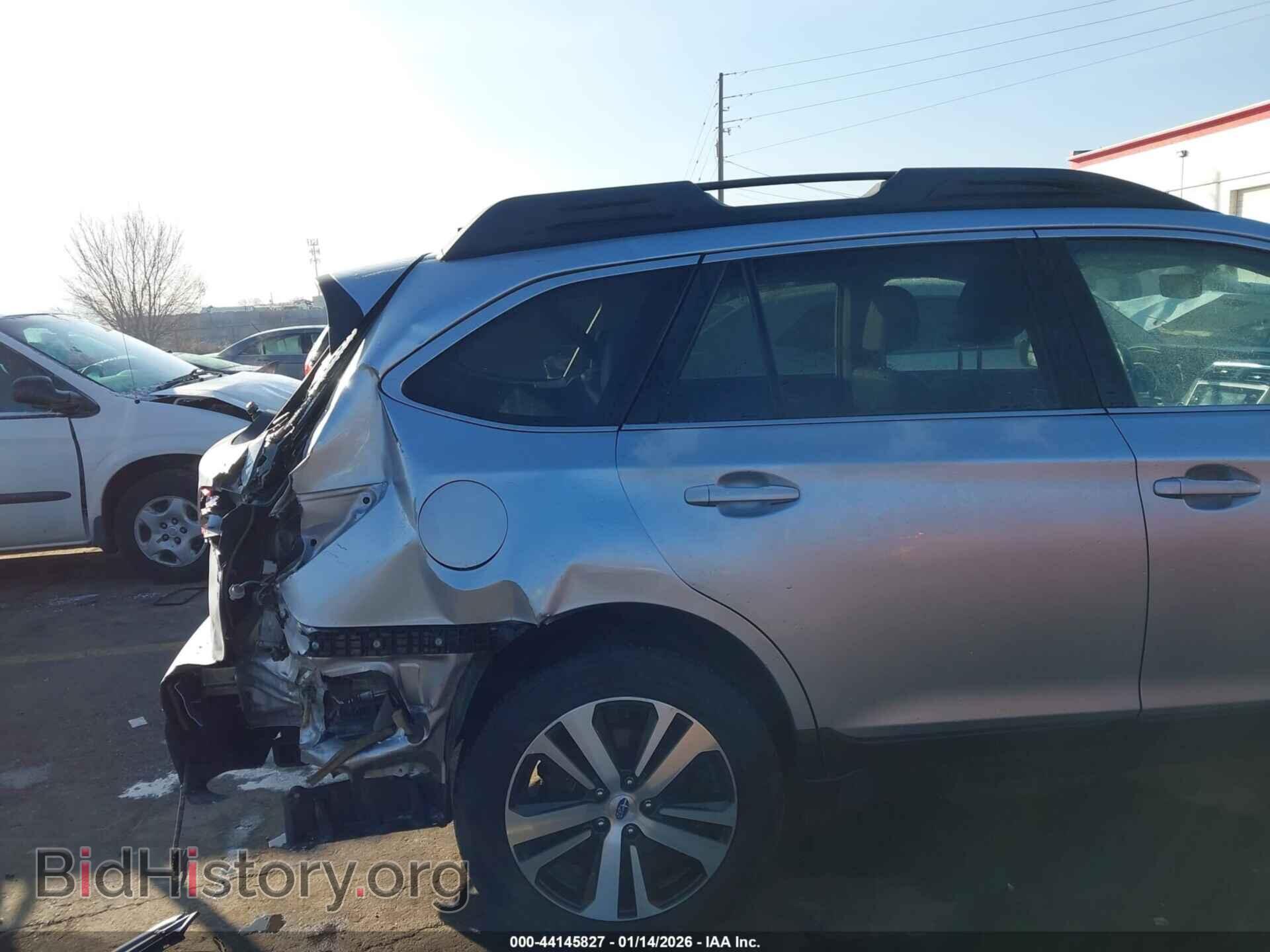2019 SUBARU OUTBACK - VIN: 4S4BSANC2K3375705 - Фото 6