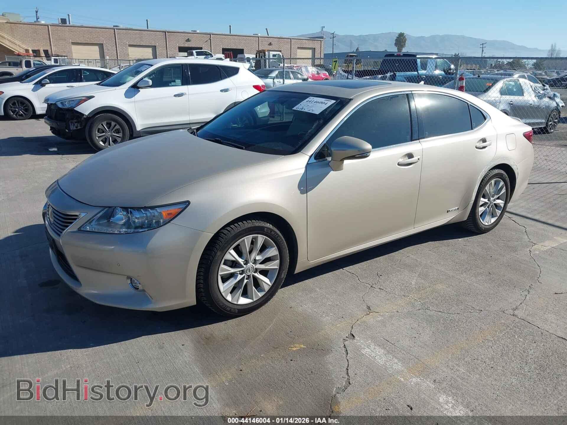 2014 LEXUS ES 300H - VIN: JTHBW1GG5E2073097 - Photo 2